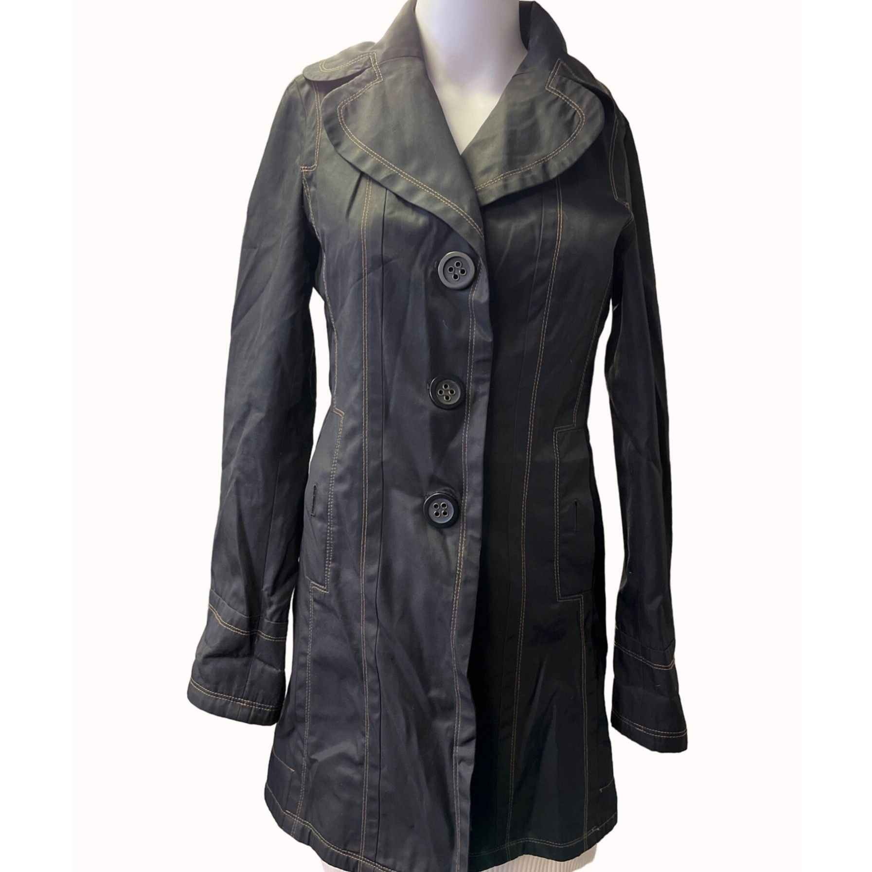 Guess Guess Women's Black Buttoned Trench Coat Size S SKU 5067 Size S / US 4 / IT 40 - 1 Thumbnail