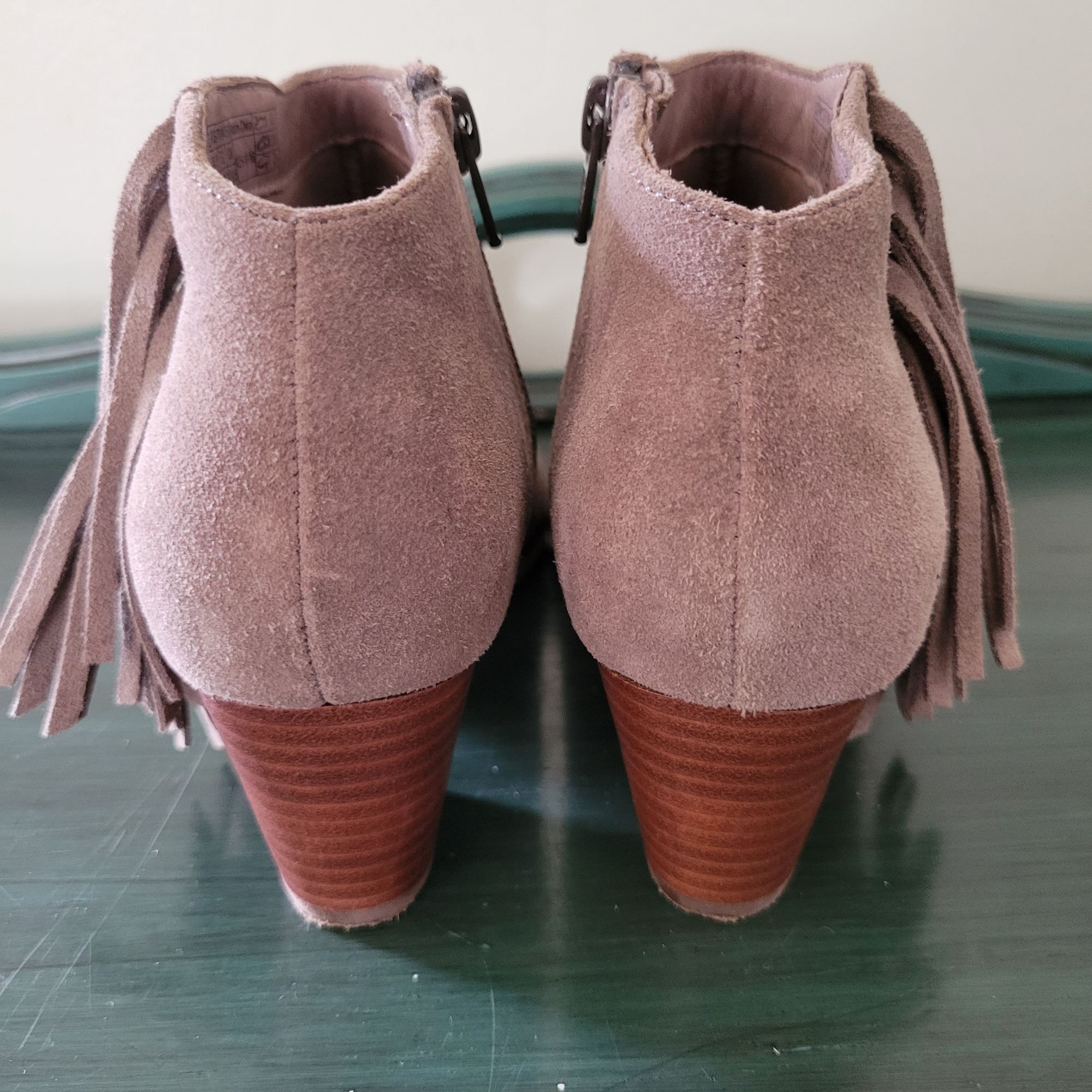 Vionic Vionic 6.5 Tan Suede Leather Booties FAROS Ankle Boots Weste Size US 6.5 / IT 36.5 - 7 Thumbnail