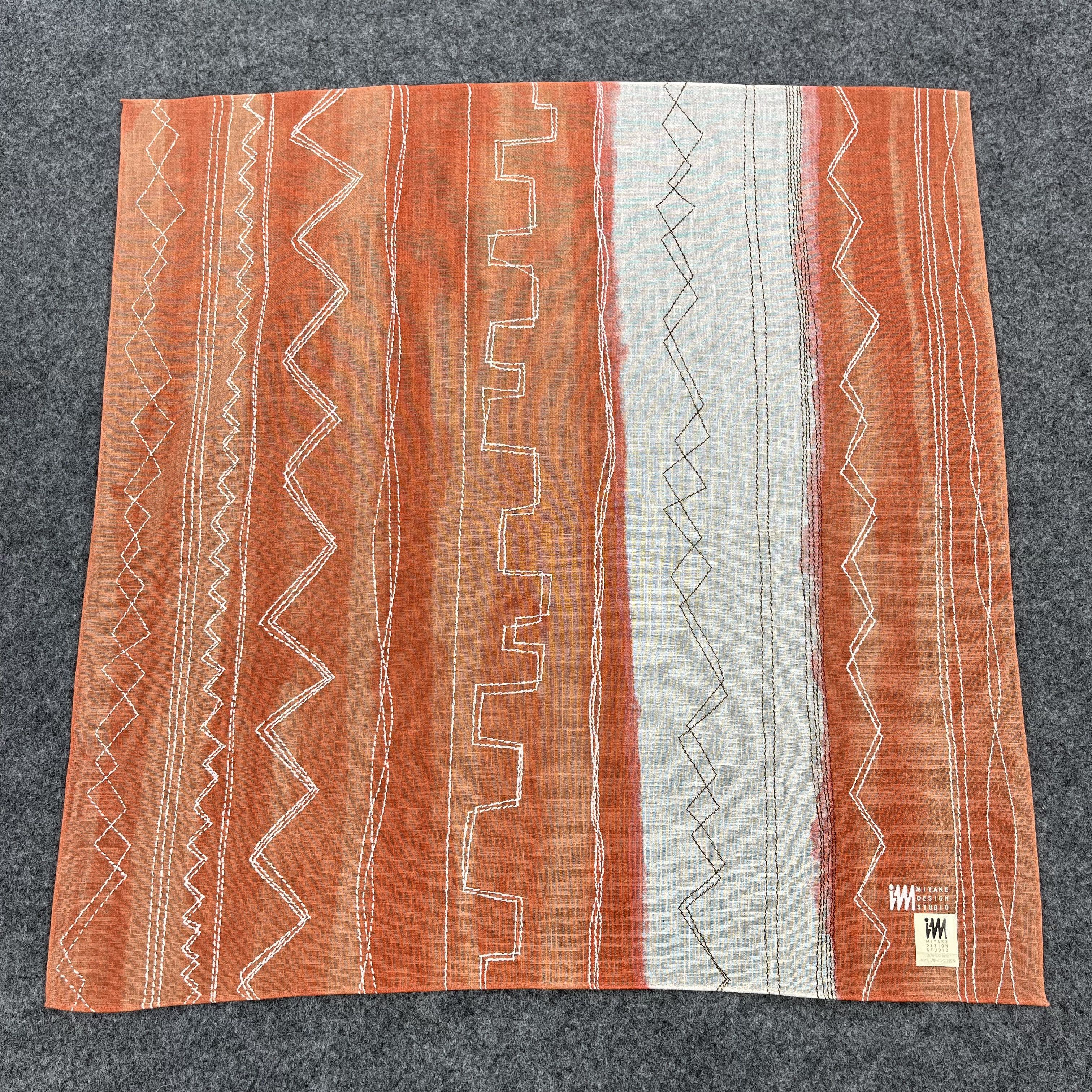 Issey Miyake Issey Miyake Handkerchief / Bandana / Neckerchief B1685 Size ONE SIZE - 1 Thumbnail