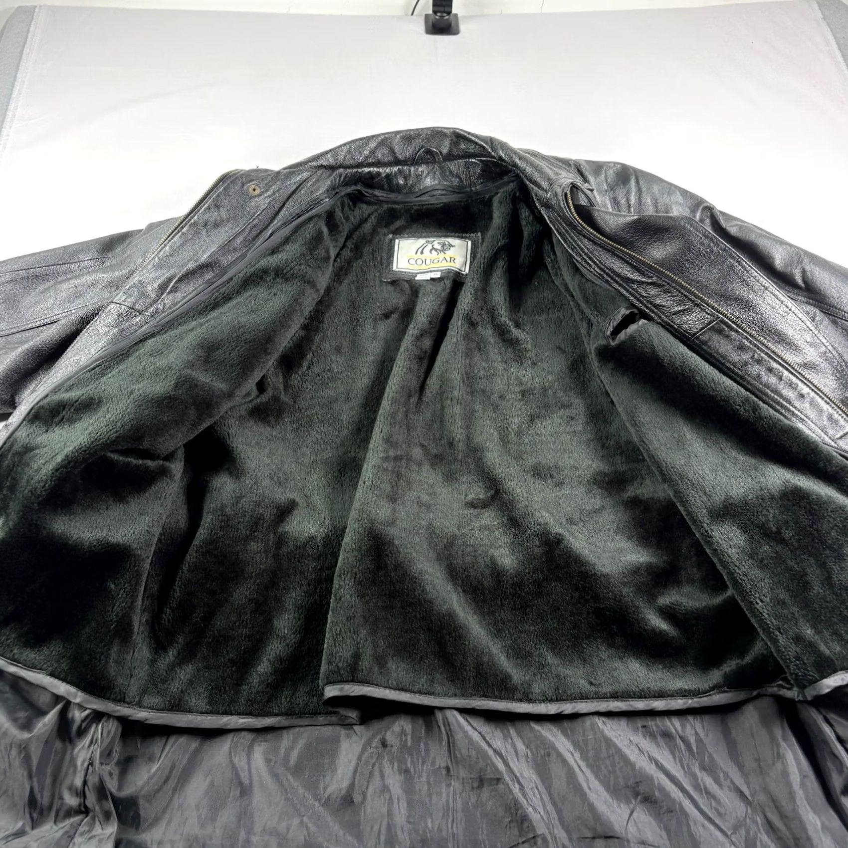 Cougar Cougar Jacket Mens XL Black Leather Full Zip Biker Trench Lined Size US XL / EU 56 / 4 - 5 Thumbnail