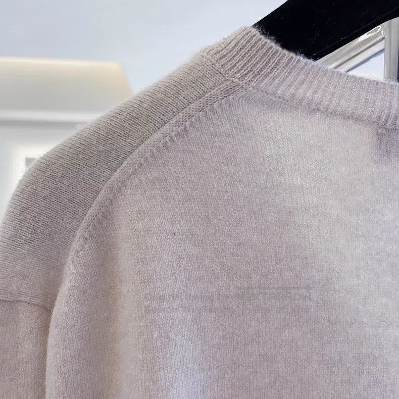 Loro Piana Loro Piana Geometric diamond V-neck cashmere knitwear Size XS / US 0-2 / IT 36-38 - 5 Thumbnail