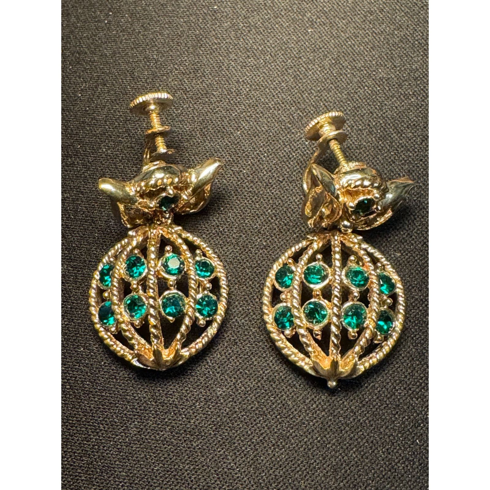 Other Vintage Coro Screw Back Green Rhinestone Danagle Earrings Size ONE SIZE - 1 Thumbnail