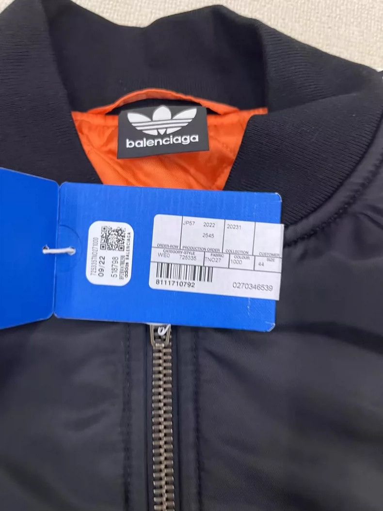 Balenciaga Balenciaga size 44 Letter Logo printed jacket with long sle Size US S / EU 44-46 / 1 - 4 Thumbnail