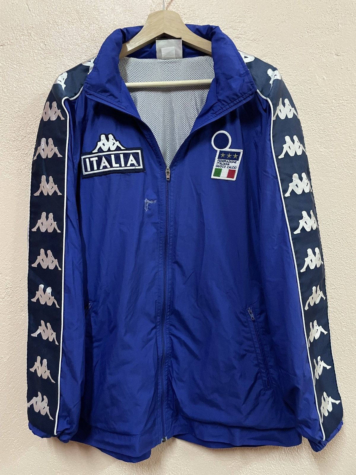 Kappa Vintage 90’s Italy football team Home kit Kappa sidetape Size US L / EU 52-54 / 3 - 2 Thumbnail
