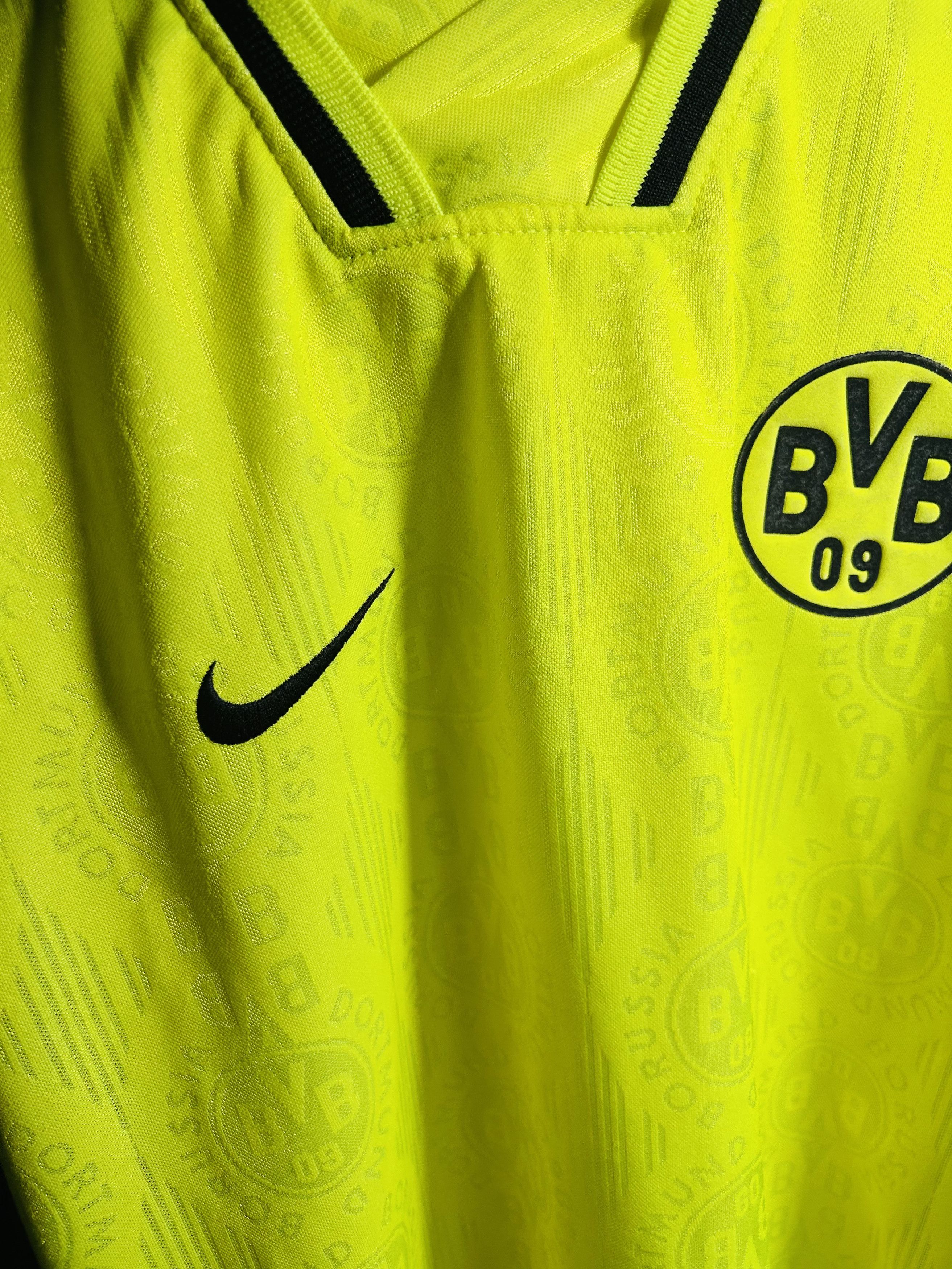 Nike Bvb 1996/97 Home Player Spec Jersey Size US XL / EU 56 / 4 - 4 Thumbnail