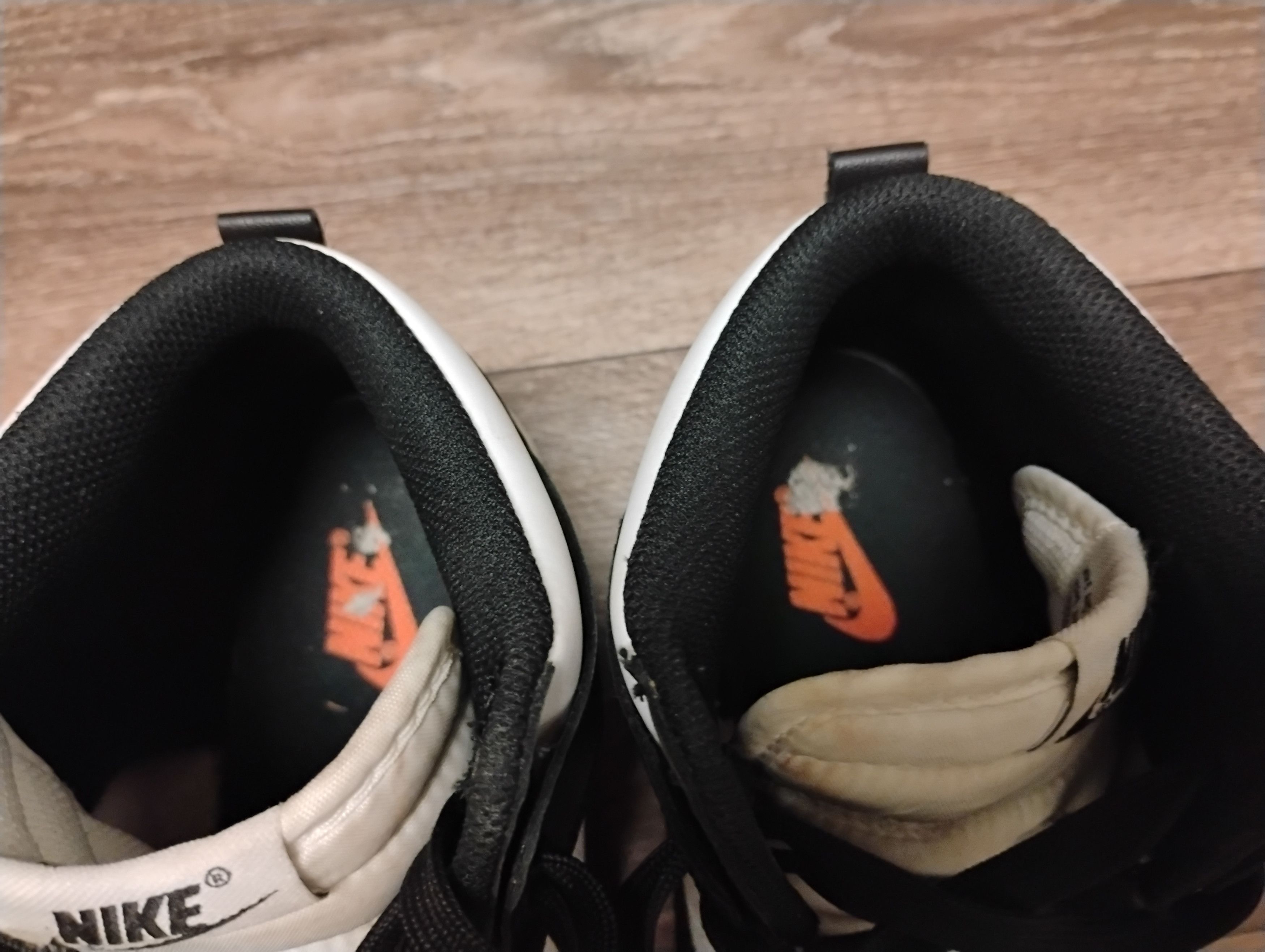 Nike Nike Panda Dunks Size US 10 / EU 43 - 2 Thumbnail