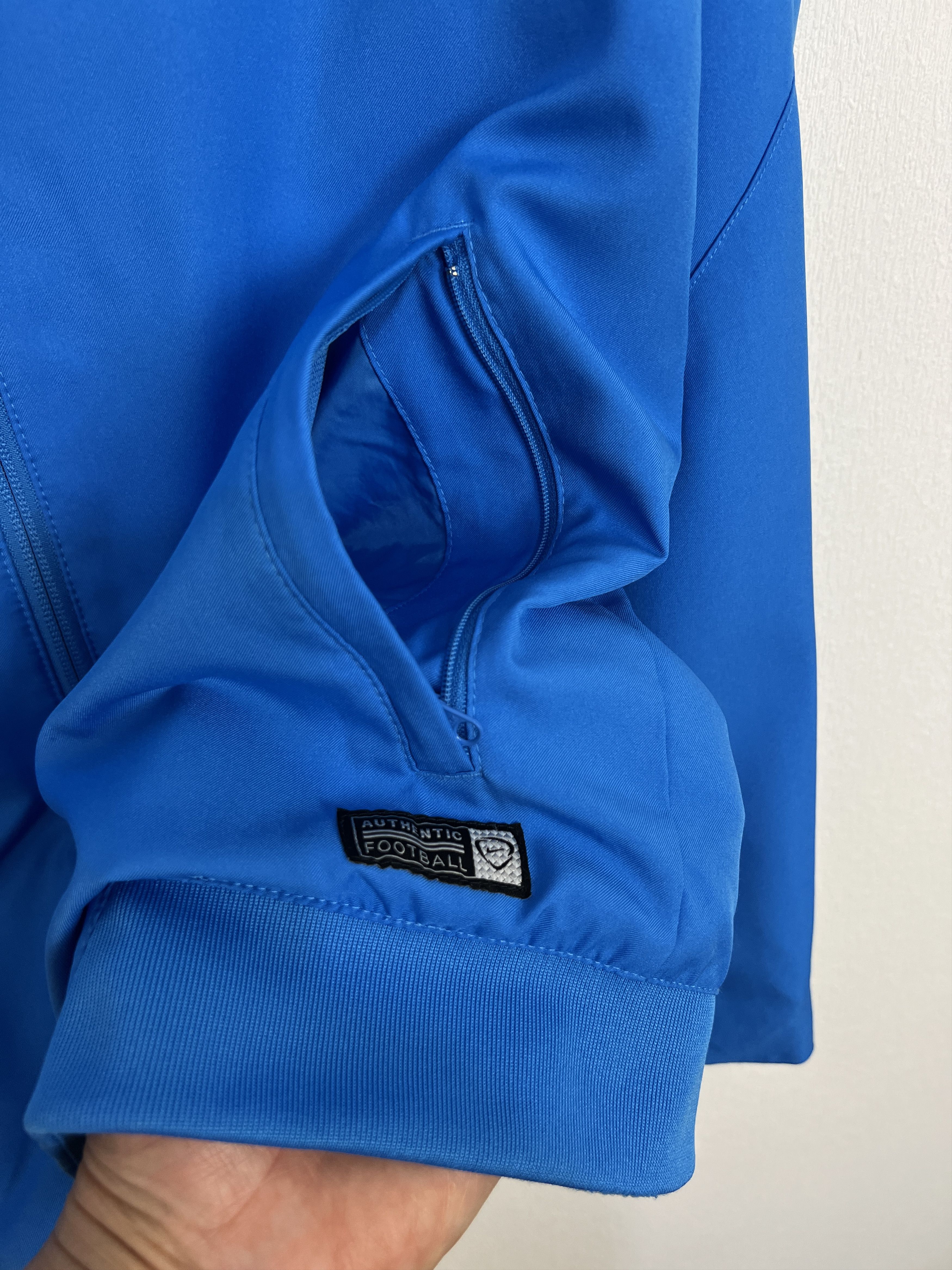 Nike Vintage Nike FC Barcelona Football Blue Train Jacket Soccer Size US M / EU 48-50 / 2 - 7 Thumbnail