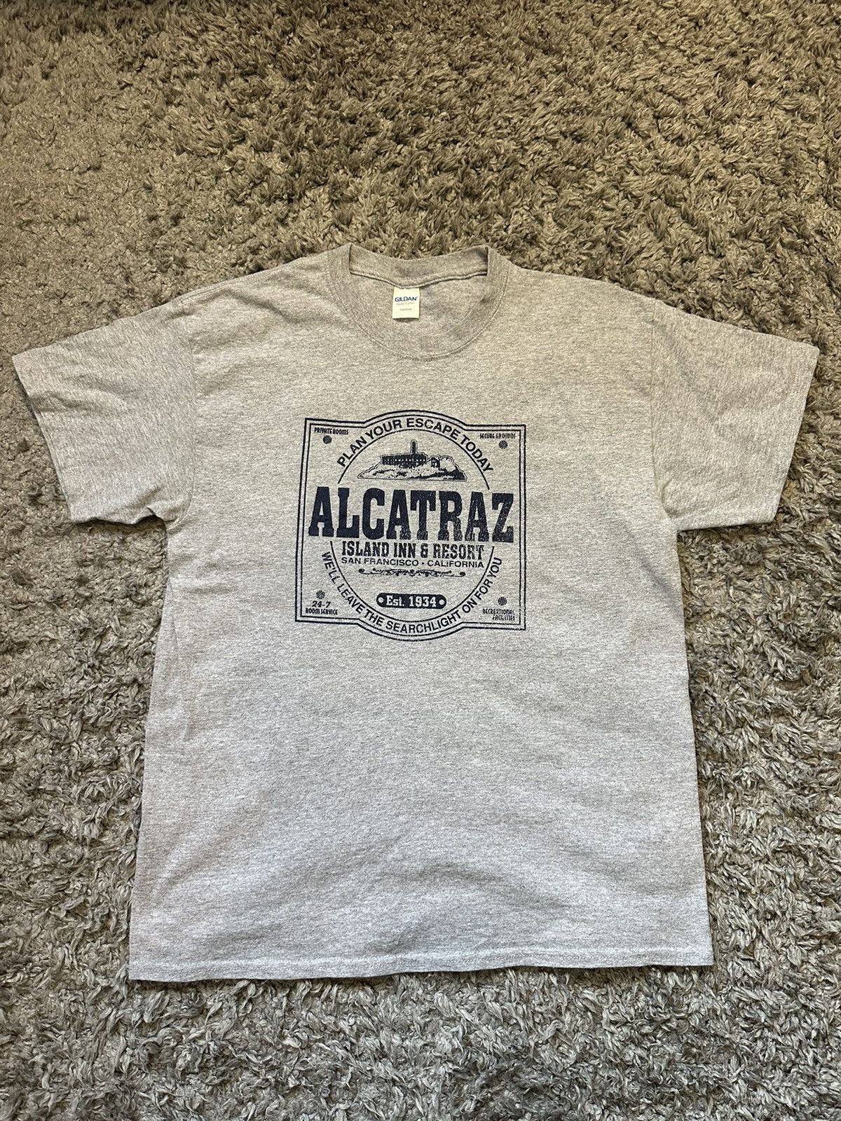 Gildan Alcatraz Graphic tee Size US L / EU 52-54 / 3 - 1 Thumbnail