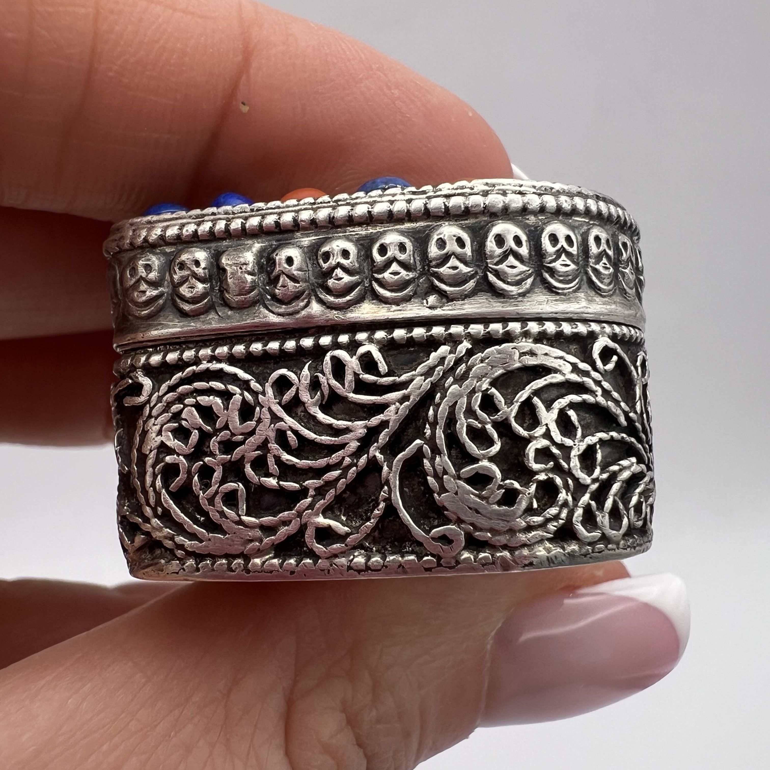Vintage Vintage Sterling Silver 925 Filigree Heart Trinket Pill Box Size ONE SIZE - 2 Thumbnail