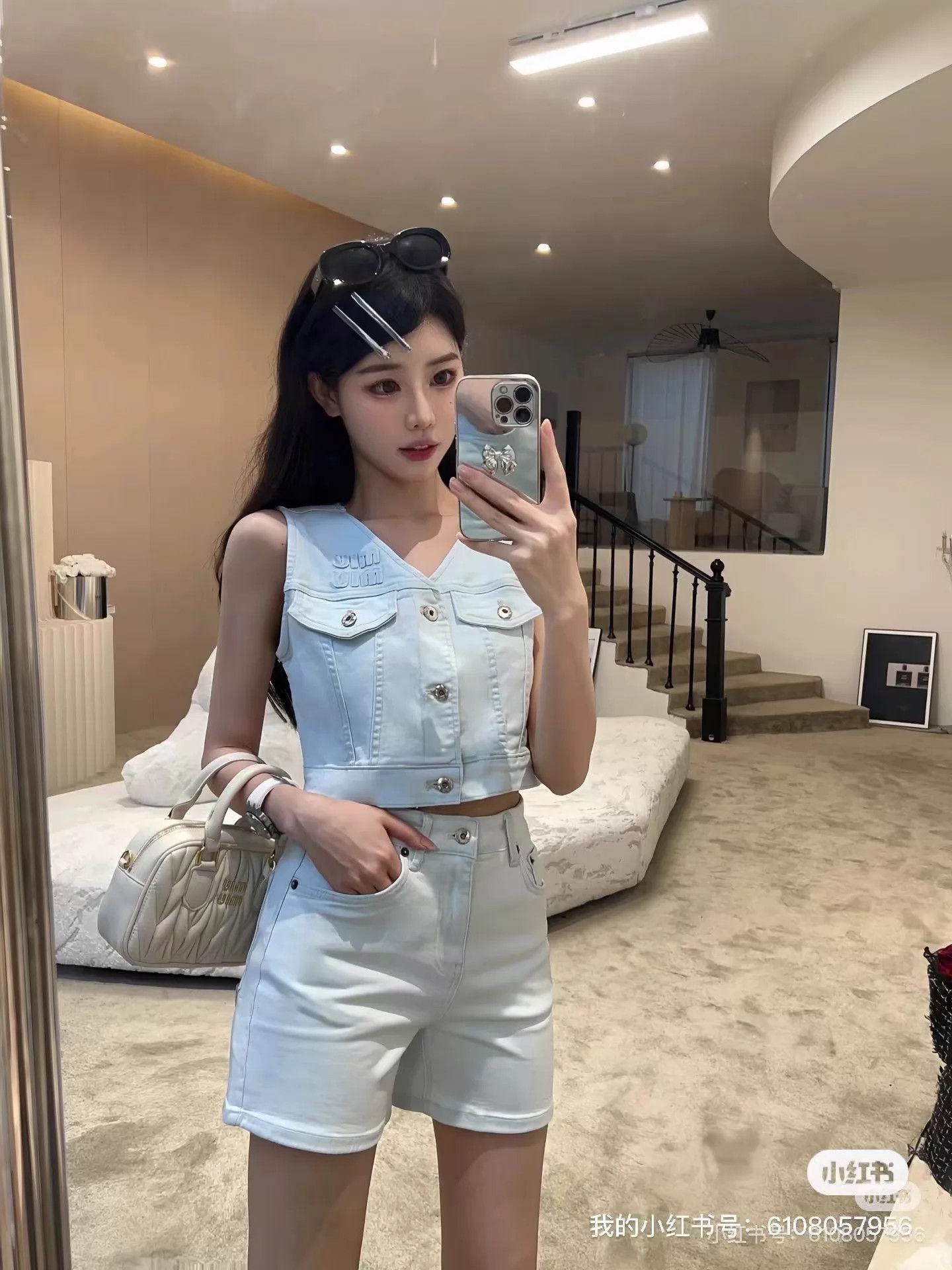 Miu Miu MIU MIU Washed Blue Denim Shorts 25 Low Pocket Logo Size 25" / US 0 / IT 36 - 6 Thumbnail