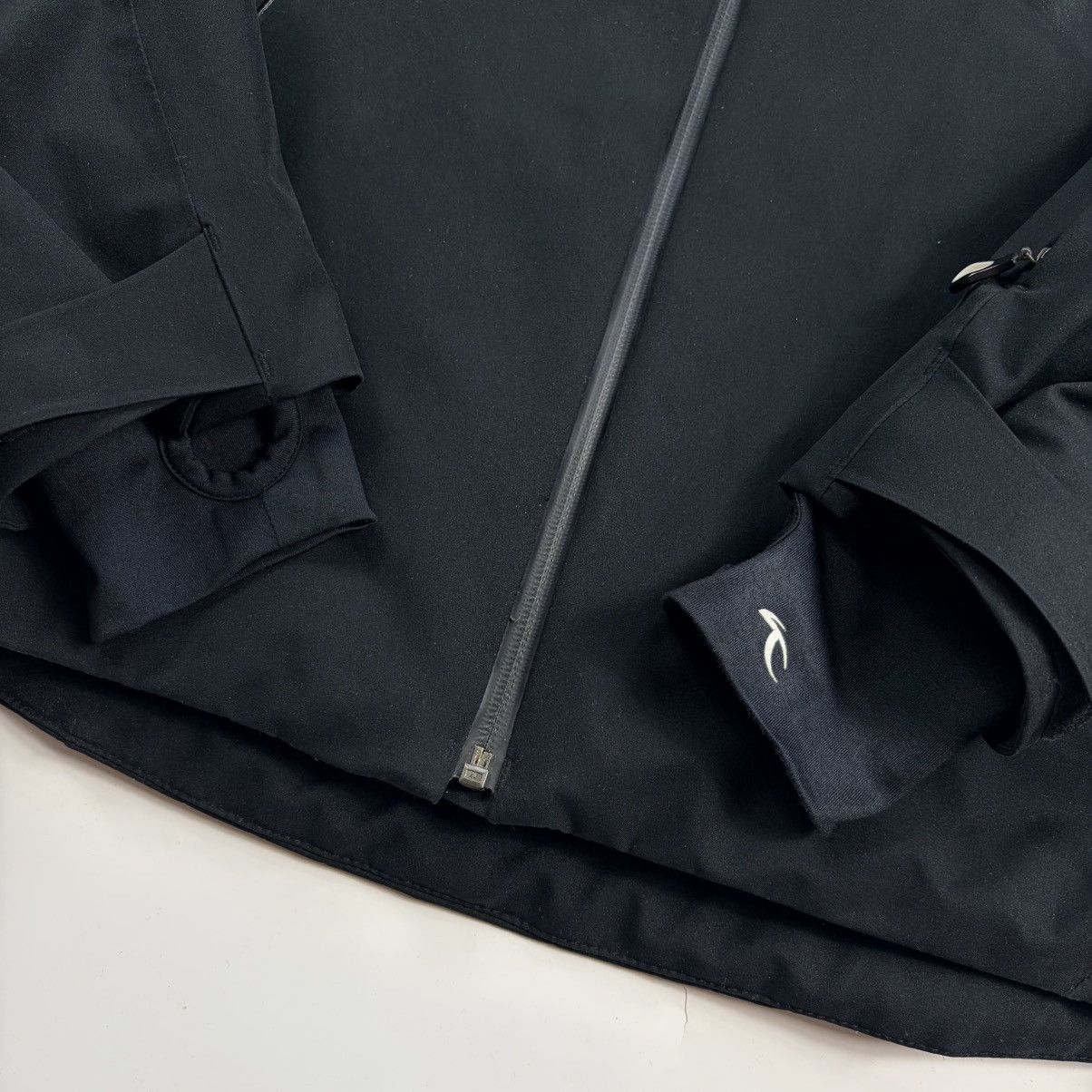 KJUS KJUS Formula Padded Hooded Ski Jacket Black Size M Gorpcore Size US M / EU 48-50 / 2 - 6 Thumbnail