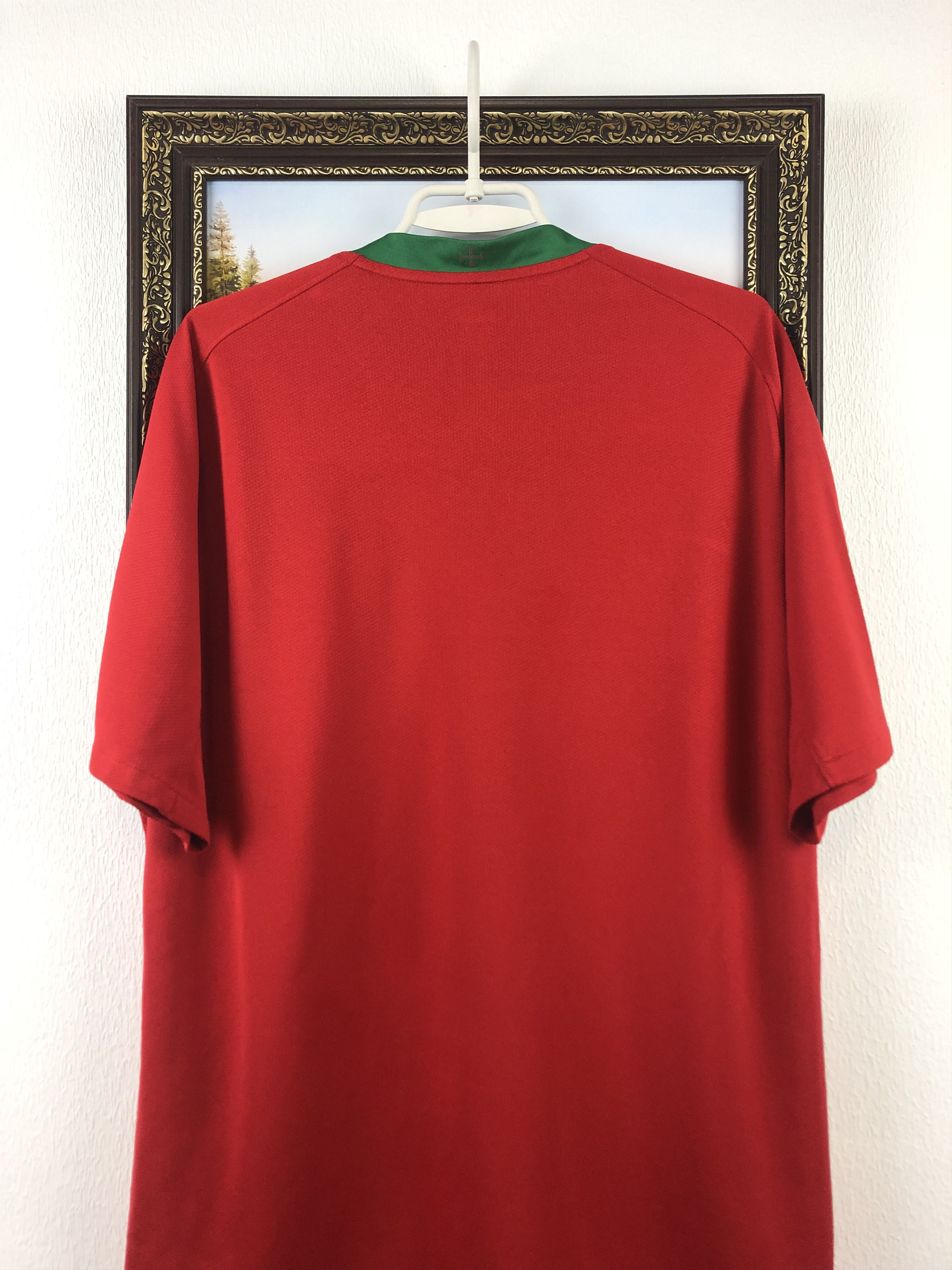 Nike Portugal football shirt 2008 Nike Jersey Ronaldo National Size US XL / EU 56 / 4 - 15 Thumbnail