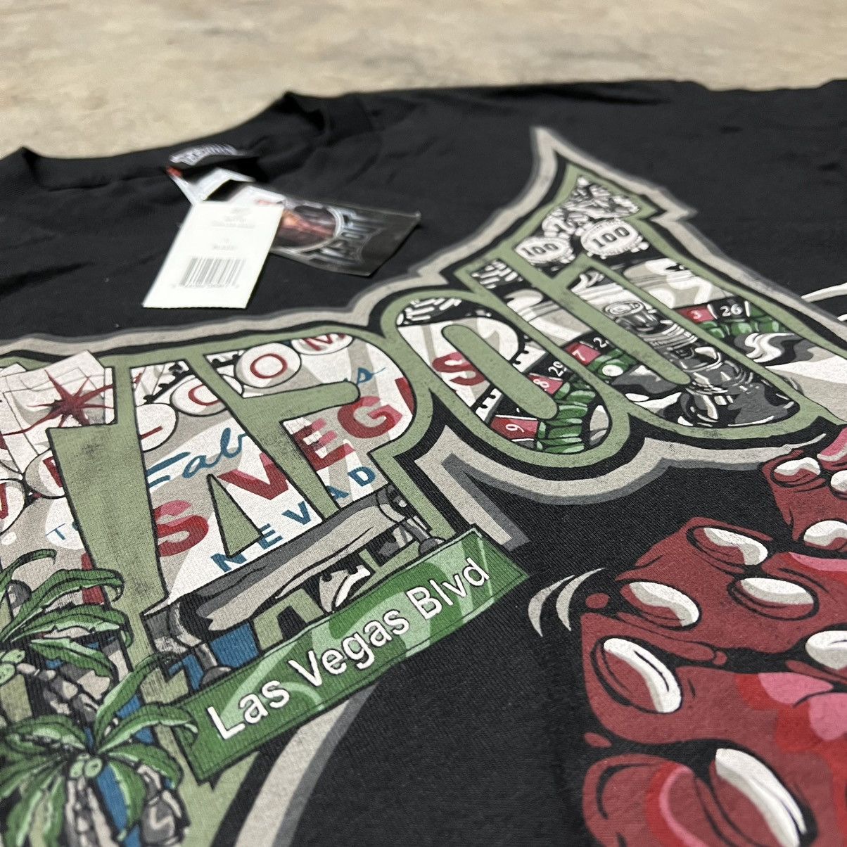 Tapout × Vintage Vintage 2000’s Tapout Las Vegas Graphic T-Shirt Size US L / EU 52-54 / 3 - 4 Thumbnail