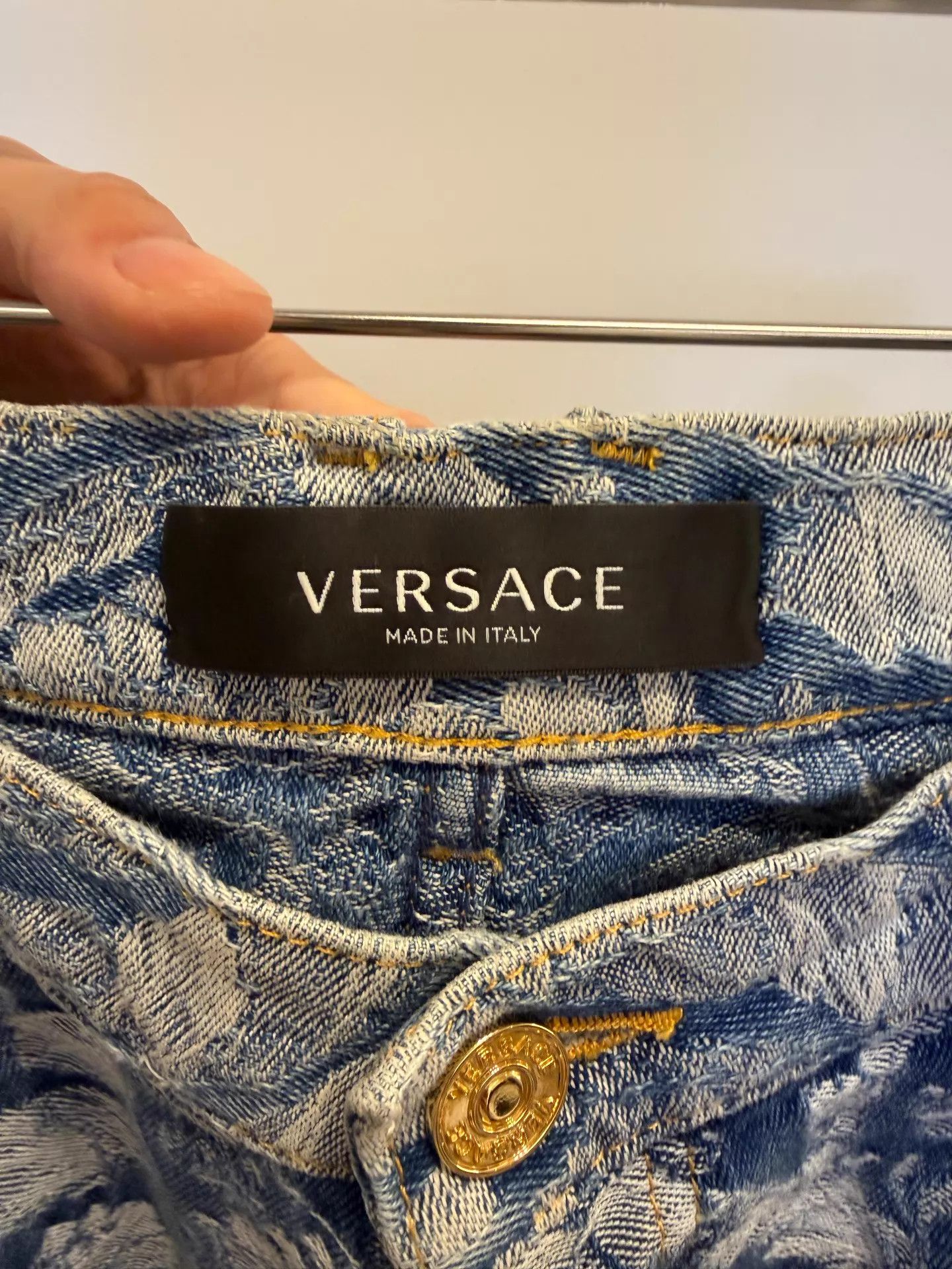 Versace Versace Main Line Runway Floral Embroidered Jeans 34 Size 24" / US 00 / IT 34 - 2 Thumbnail