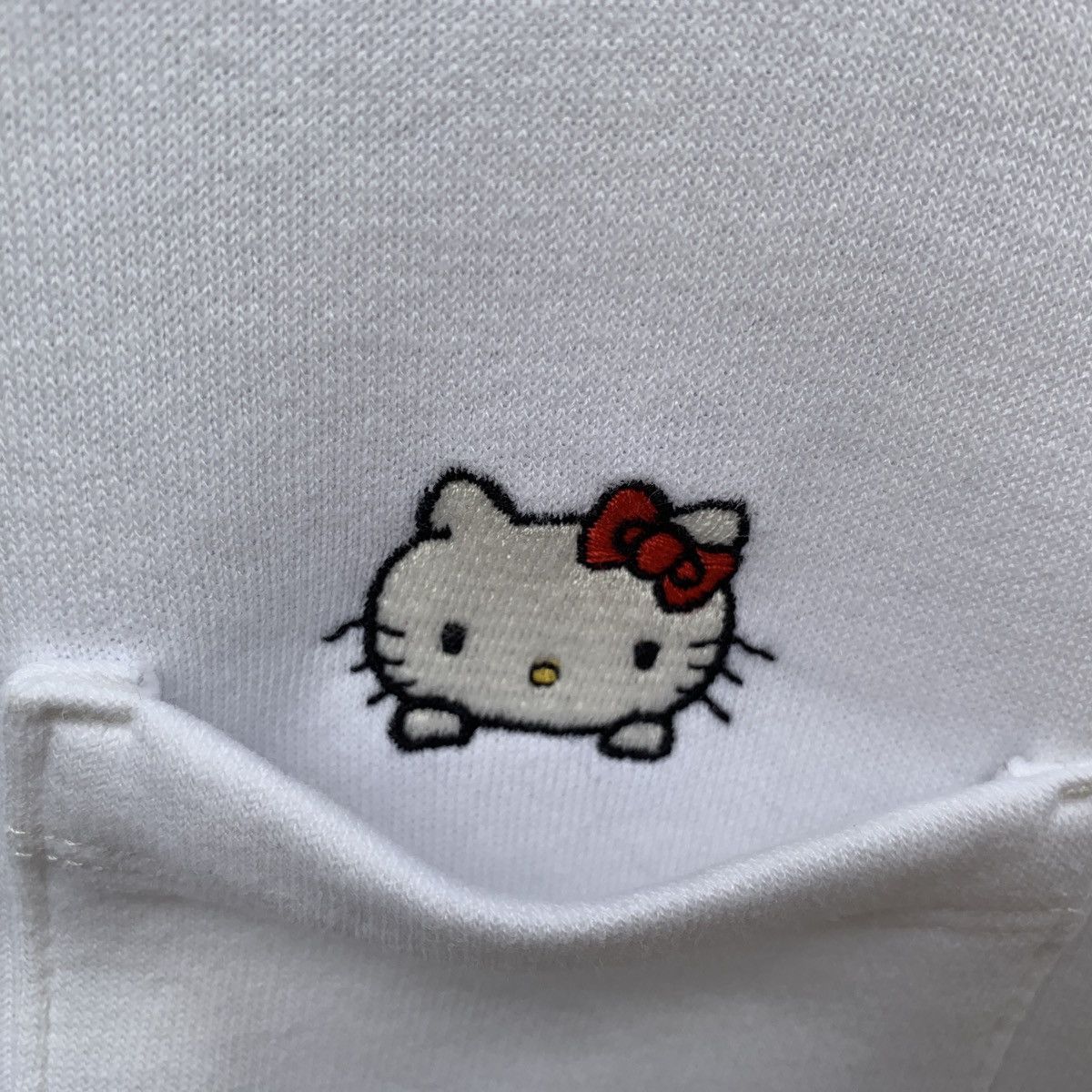 Cartoon Network Hello Kitty Cropped Crewneck Embroidered Logo Size M / US 6-8 / IT 42-44 - 7 Thumbnail