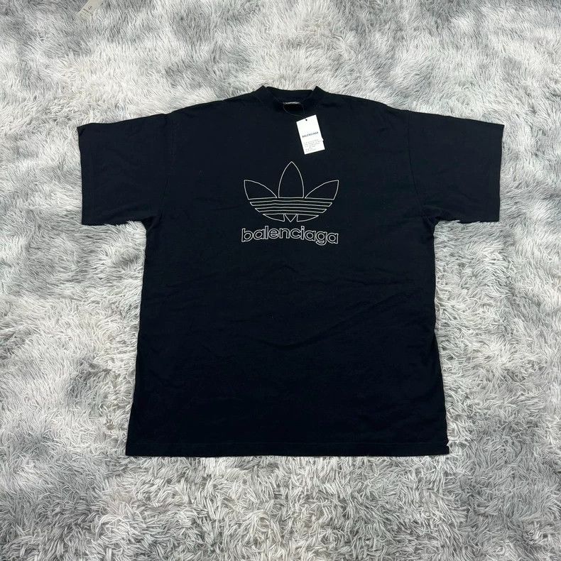 Balenciaga Balenciaga Co-branded Adidas short sleeve 2502-Nextarrow Size US M / EU 48-50 / 2 - 1 Thumbnail
