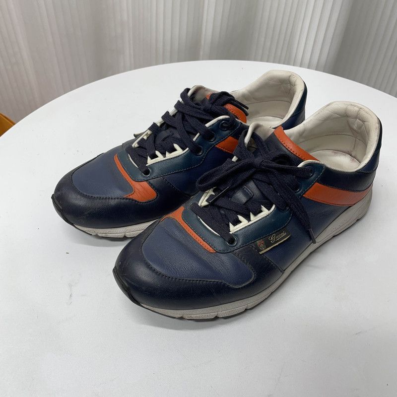 Gucci Gucci Stylish Casual Sneakers in Dark Blue - Size US 8 / EU 41 - 1 Thumbnail