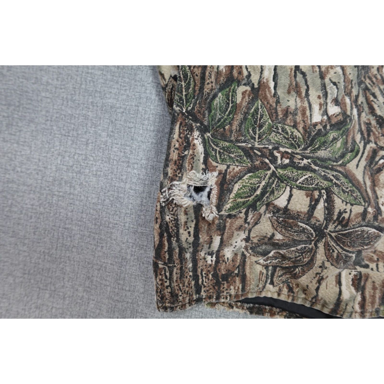 Vintage VINTAGE Cabela's Camouflage Flannel Shirt Mens L Brown Quilted Heavyweight Long Sleeve Button-Up Collar-Down Outdoorsy 90s Theme Mens Size US L / EU 52-54 / 3 - 6 Thumbnail