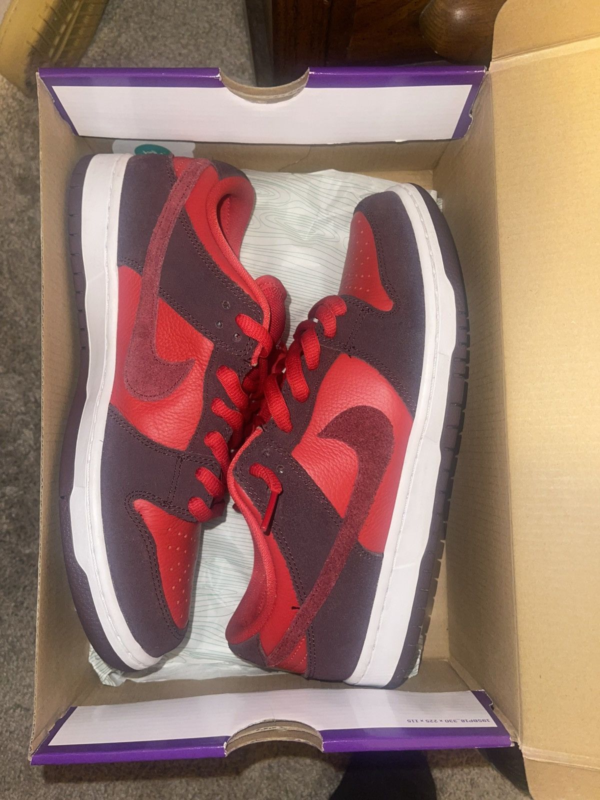 Nike Nike SB Dunk Low Cherry Pack Size US 9.5 / EU 42-43 - 1 Thumbnail