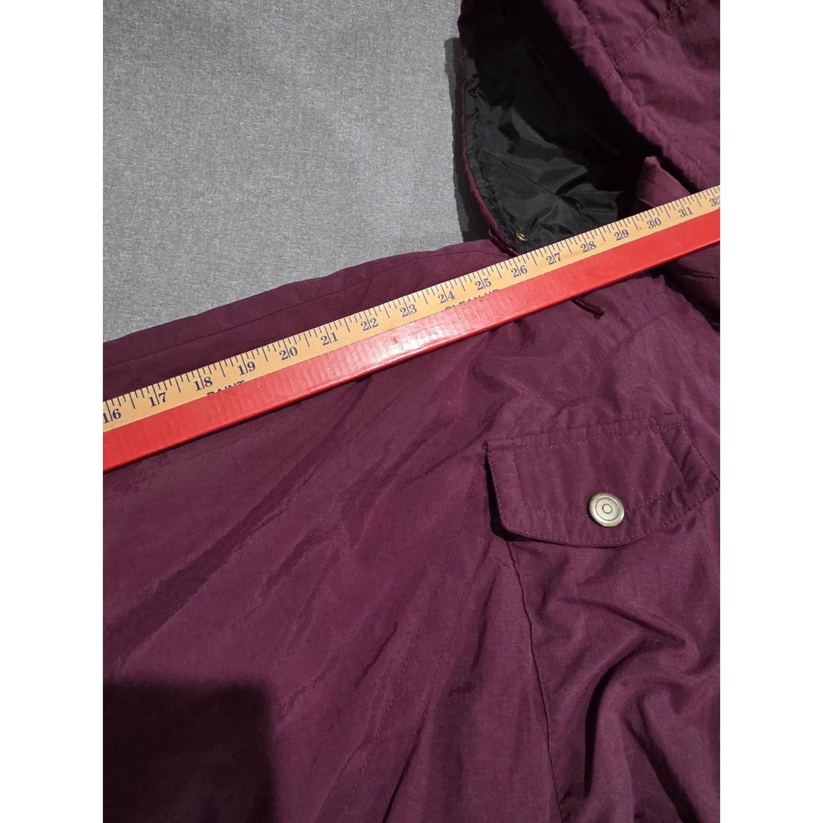 Other Vintage Green Mountain Unisex Down Ski JacketLarge, Burgundy Size US L / EU 52-54 / 3 - 3 Thumbnail
