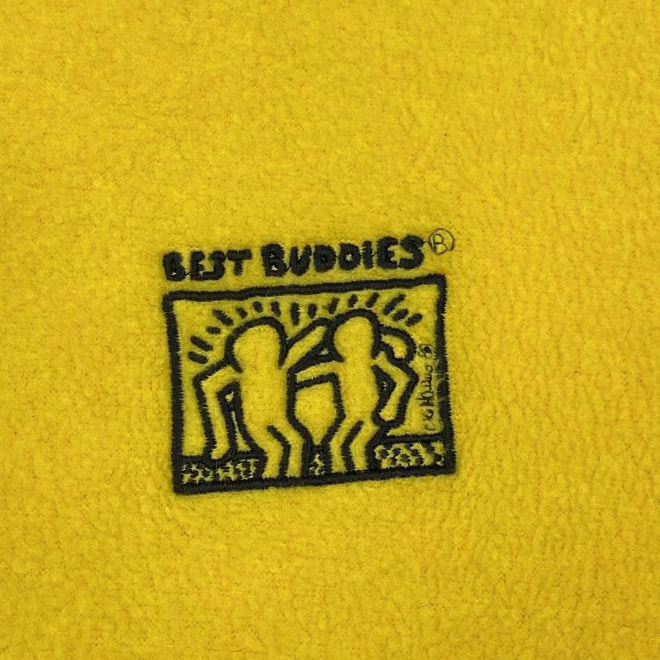 Vintage Vintage Keith Haring Best Buddies Fleece Embroidered Vest Size US L / EU 52-54 / 3 - 3 Thumbnail