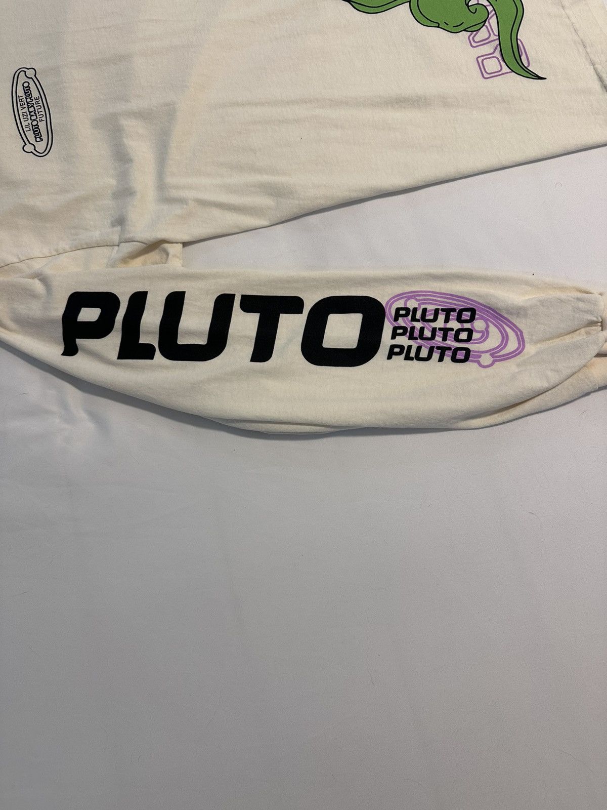 Other Lil Uzi X future Collab album T-shirt Pluto, baby Pluto. Size US L / EU 52-54 / 3 - 2 Thumbnail