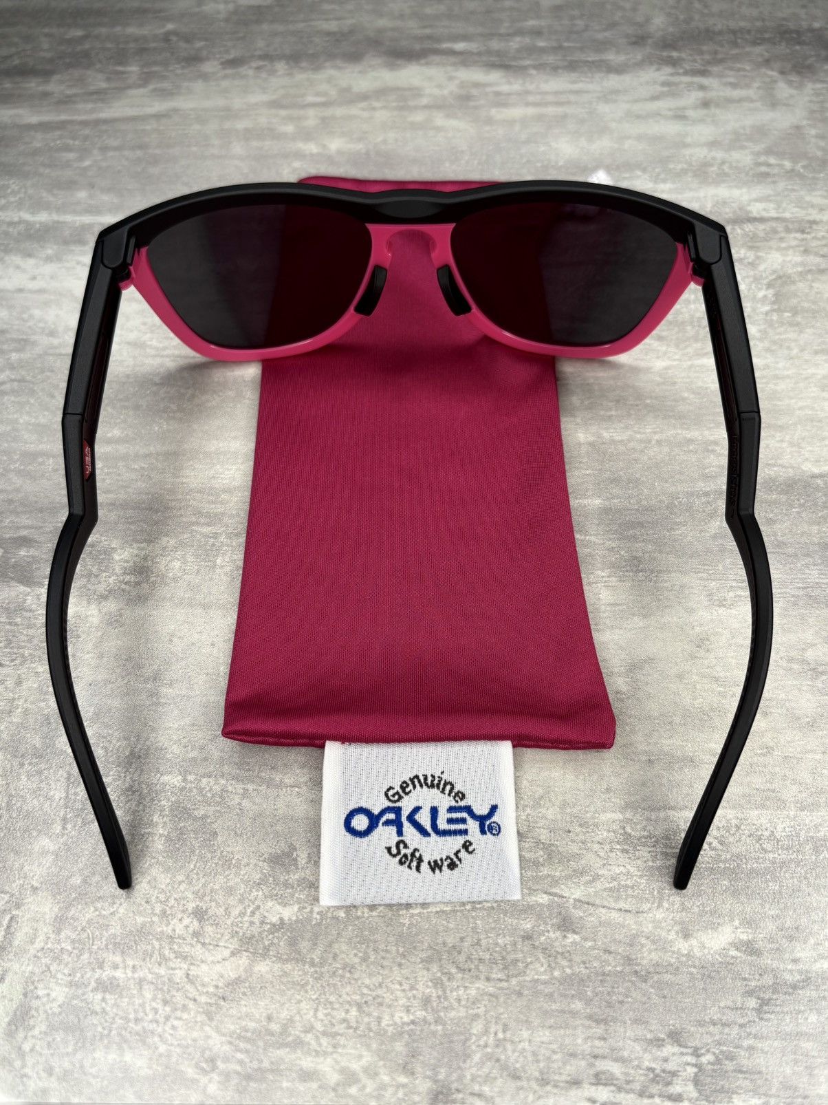 Oakley Oakley Sunglasses Frogskins Hybrid «Matte Black/Neon Pink» Size ONE SIZE - 9 Thumbnail