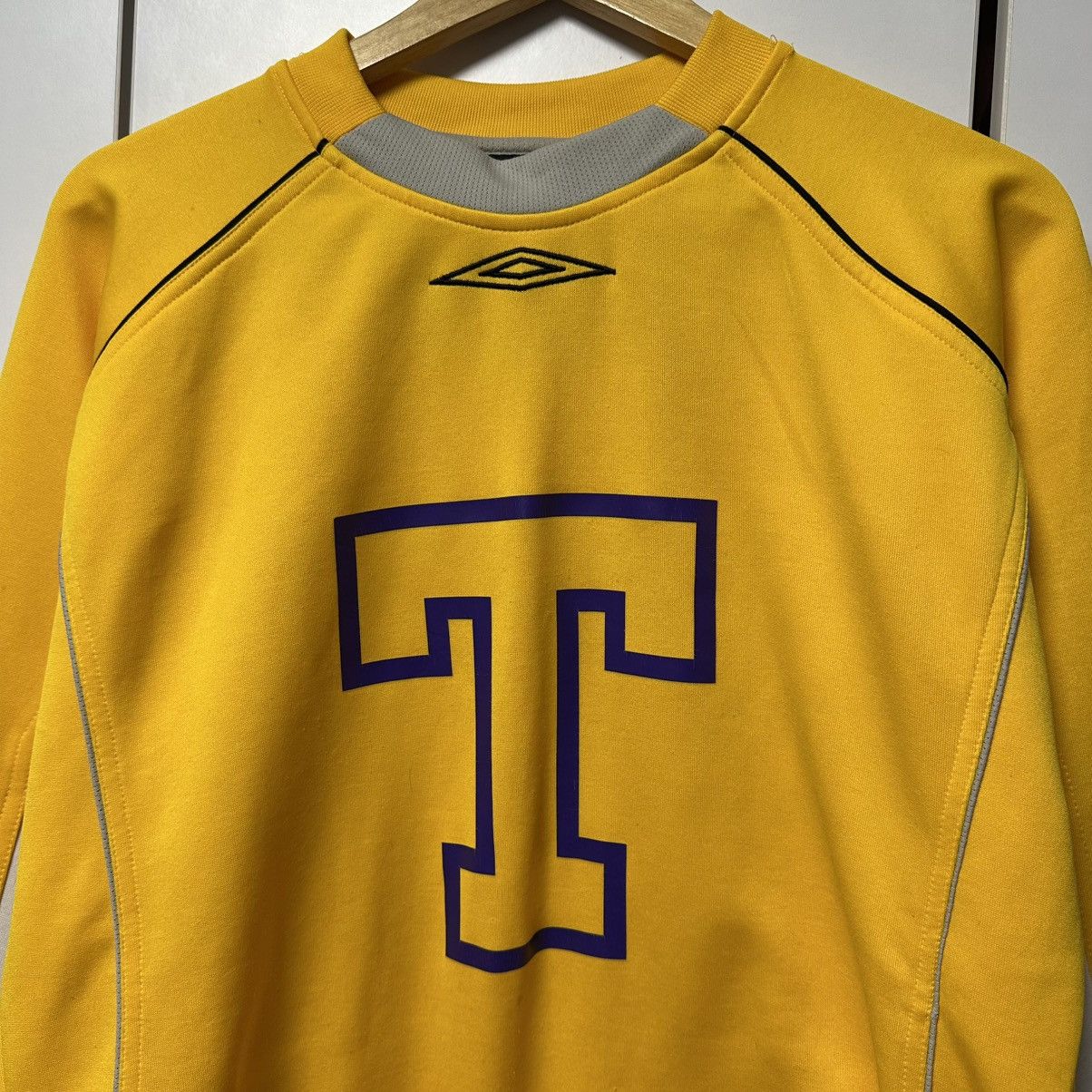 Umbro Umbro Tunet Innebandy Hlubb 29 T Vintage Jersey Size US S / EU 44-46 / 1 - 2 Thumbnail