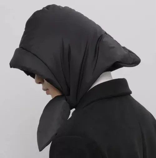 Other Avant garde puffer self-tie trapper hat aviator beanie cap Size ONE SIZE - 3 Thumbnail