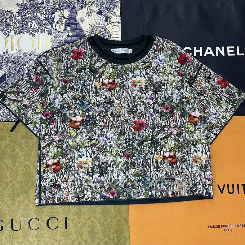 Dior Dior Colourful floral short sleeves Size XS / US 0-2 / IT 36-38 - 1 Thumbnail