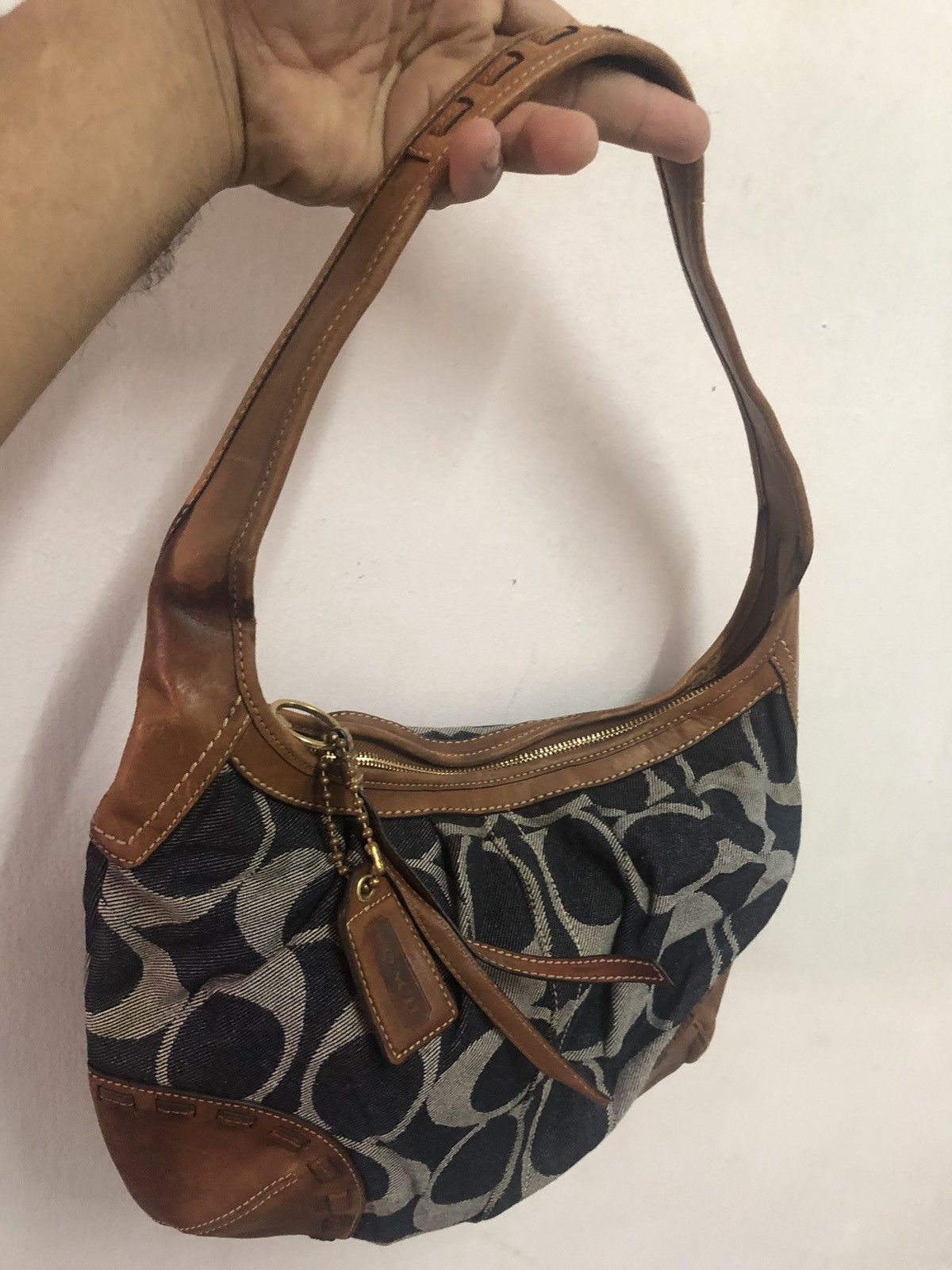 バッグ Coach Signature Ergo Hobo Bag Half moon Coach Jacquard Half Moon Hobo Shoulder Bag F13114 for sale