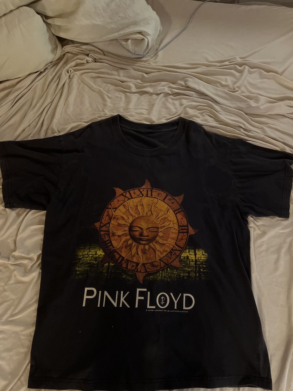 Pink Floyd × Vintage Vintage pink floyd 1994 tee Size US M / EU 48-50 / 2 - 1 Thumbnail