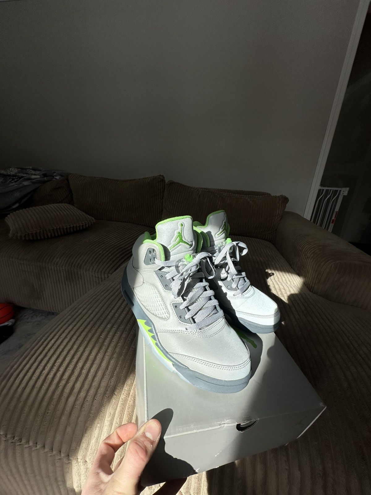 Nike Air Jordan retro 5 ‘ Green Bean ‘ 2022 Size US 8 / EU 41 - 16 Thumbnail