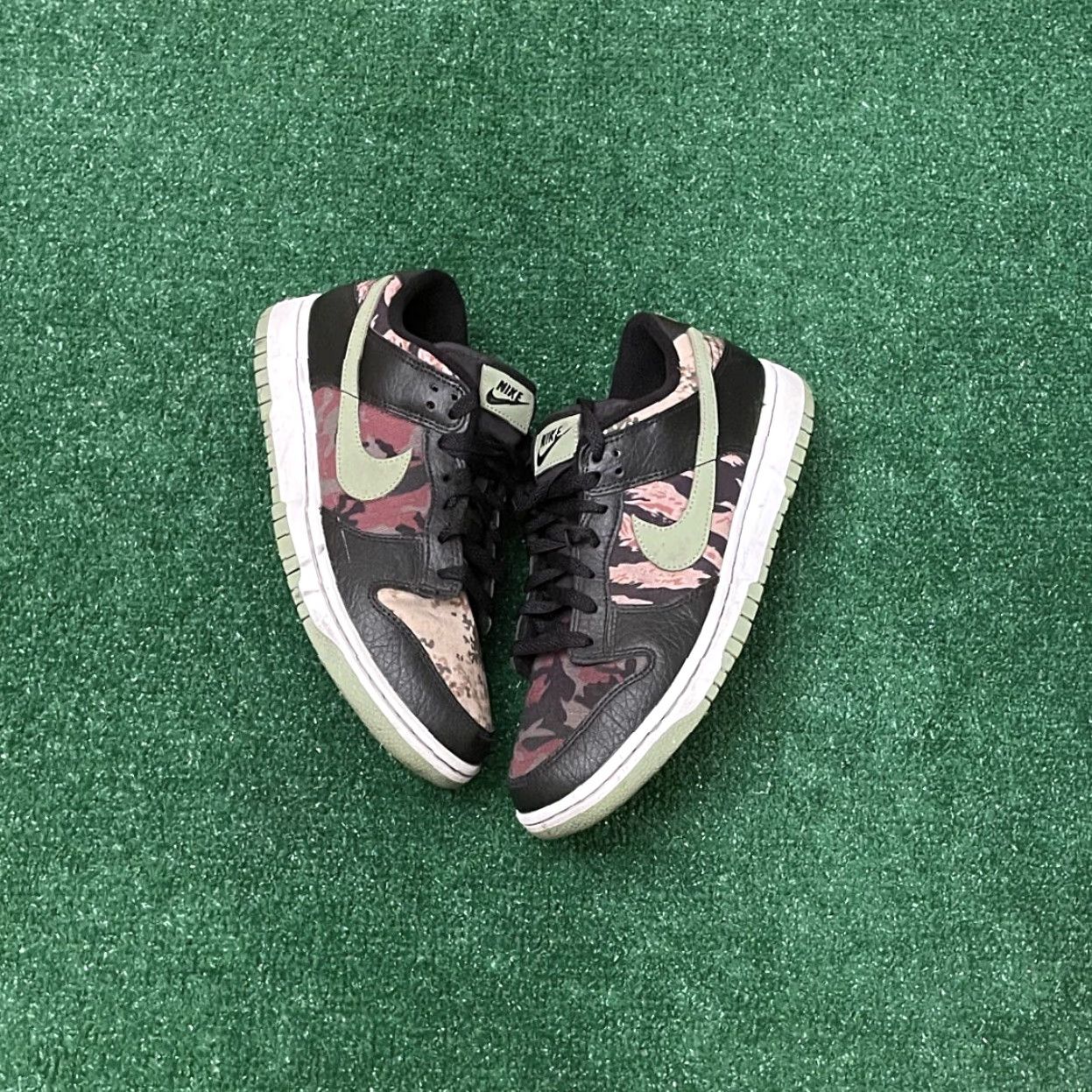 Nike Nike Dunk Low Crazy Camo 2021 Mens Size 9 Black Olive DH0957-001 Size US 9 / EU 42 - 6 Thumbnail