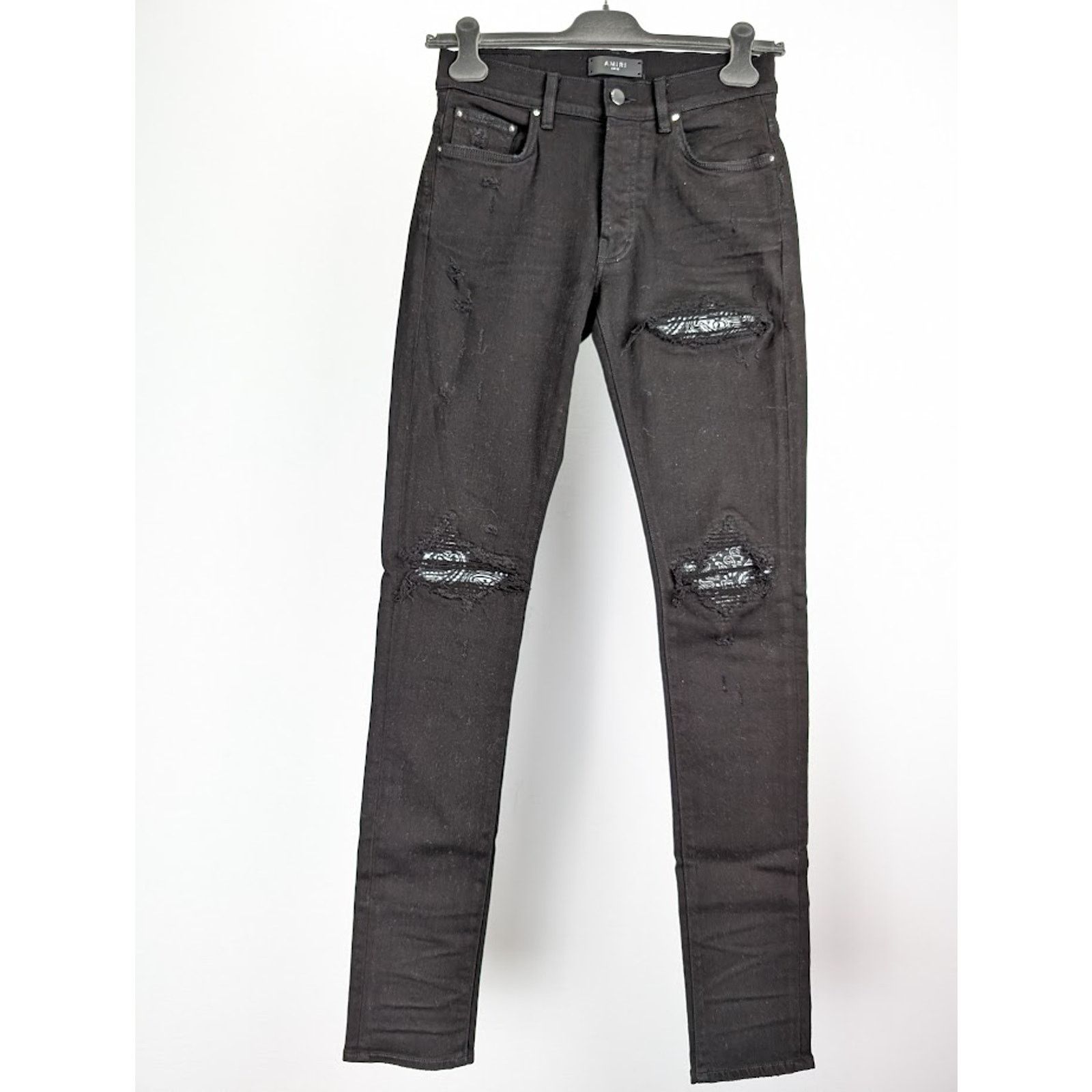 Amiri o1rshd1 Q:2 / MX1 Bandana Jeans in Black 30 Size US 30 / EU 46 - 2 Thumbnail