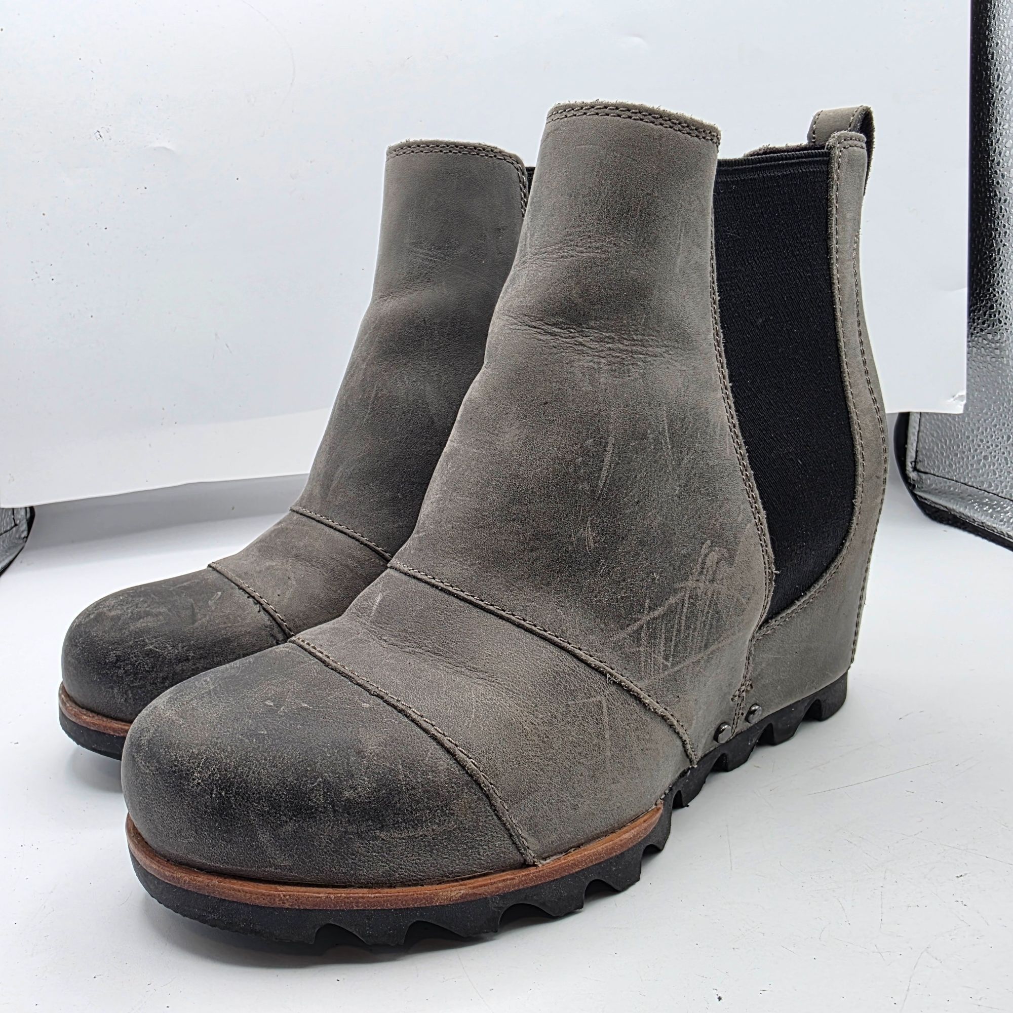 SOREL Sorel Lea Womens Size 8 Gray Wedge Chelsea Ankle Boots Going Size US 8 / IT 38 - 4 Thumbnail