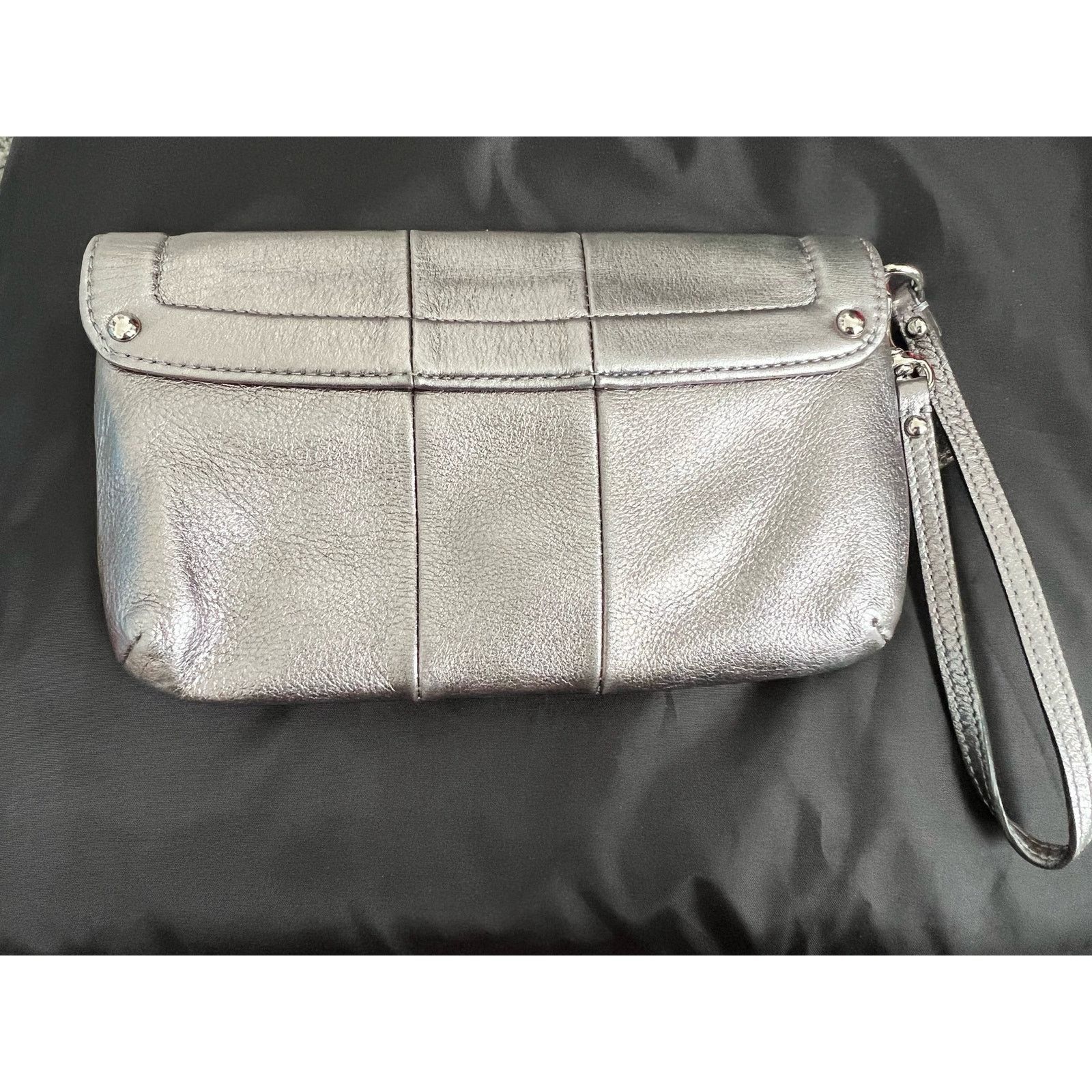Coach Coach Glam Silver Bag with Blue Satin Lining Size ONE SIZE - 6 Thumbnail
