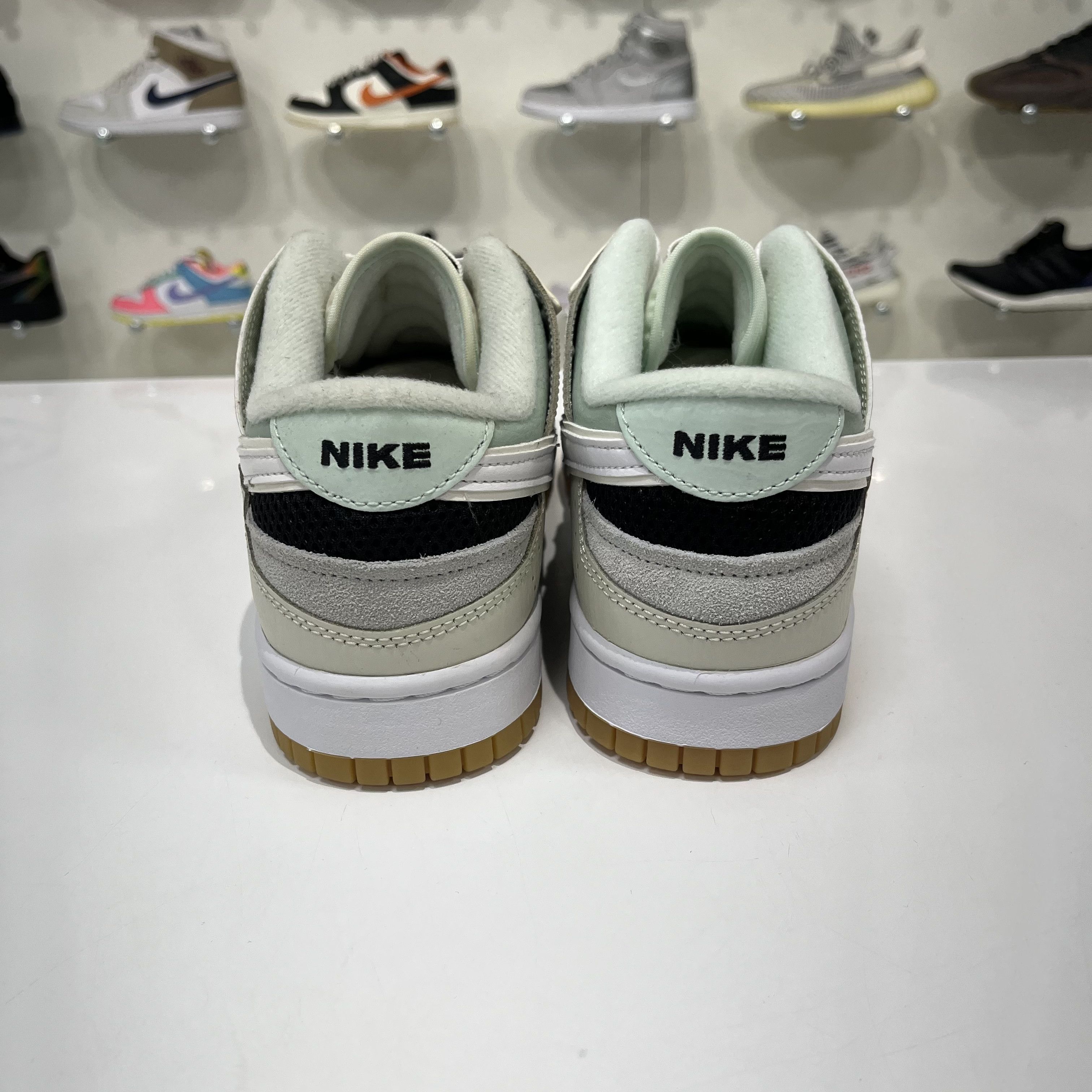 Nike Nike Dunk loww Scrap Sea Glass Size US 9 / EU 42 - 3 Thumbnail
