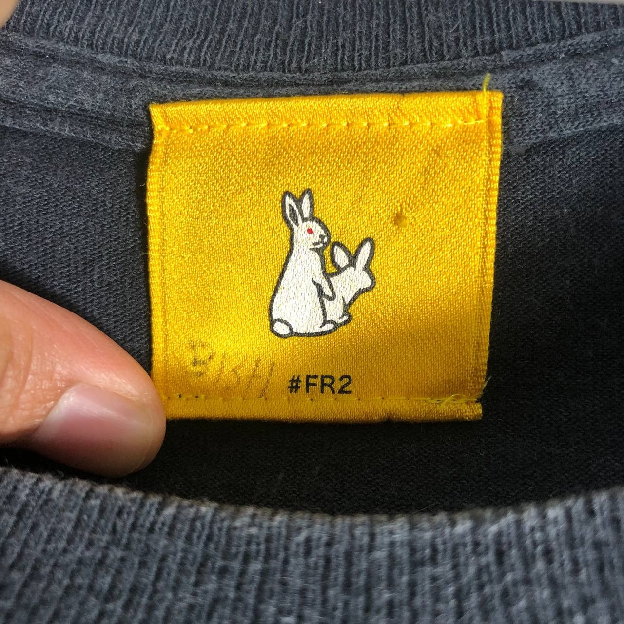 FR2 Rare!!! FR2 "Smooking Kills" Fxxking Rabbits L/S T-Shirt Size US L / EU 52-54 / 3 - 10 Thumbnail