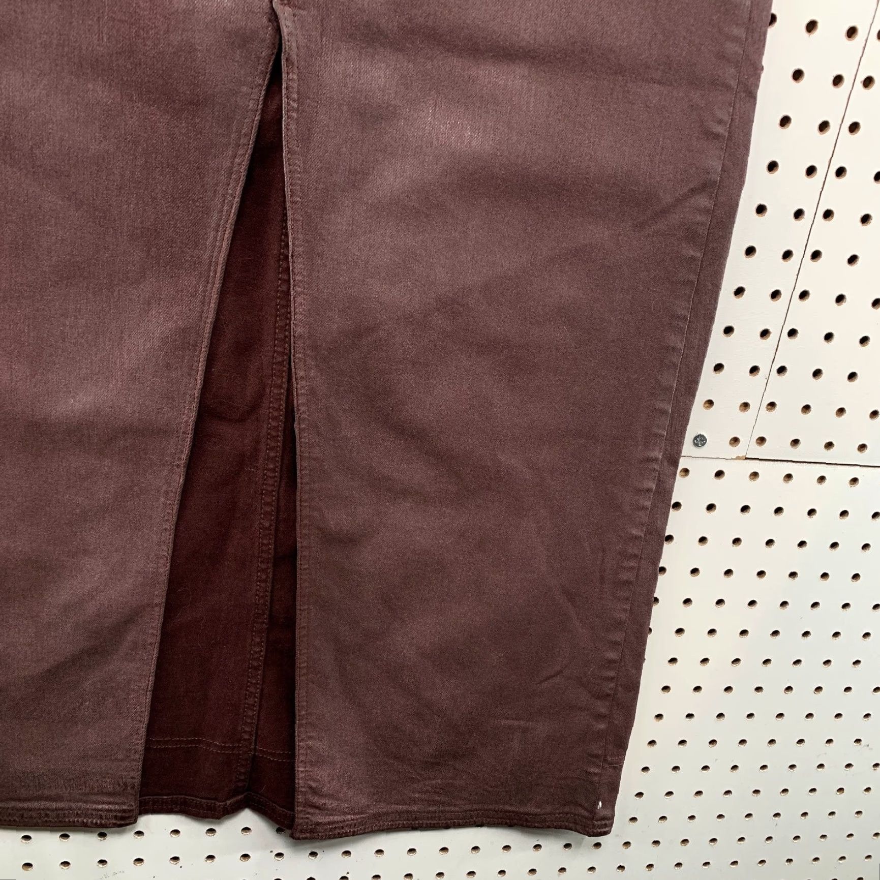 Anthropologie VINTAGE Anthropologie Pilcro Madi Denim Skirt Womens 4 Maroon Waxed Front Slit A-Line Purple 90s Womens Size 27" / US 4 / IT 40 - 6 Thumbnail