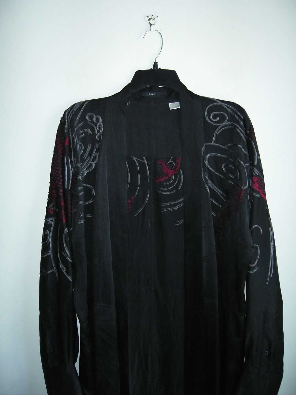 Gucci SS2001 GUCCI by TOM FORD Black Dragon Print Silk Kimono Size US L / EU 52-54 / 3 - 7 Thumbnail