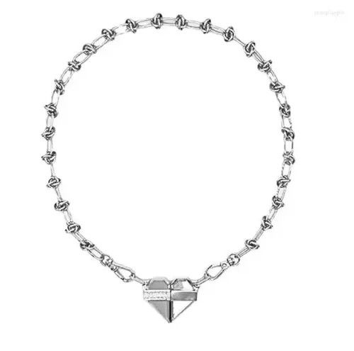 Japanese Brand × Vintage Unisex heart patchwork pendant necklace chain minimalist Size ONE SIZE - 4 Thumbnail