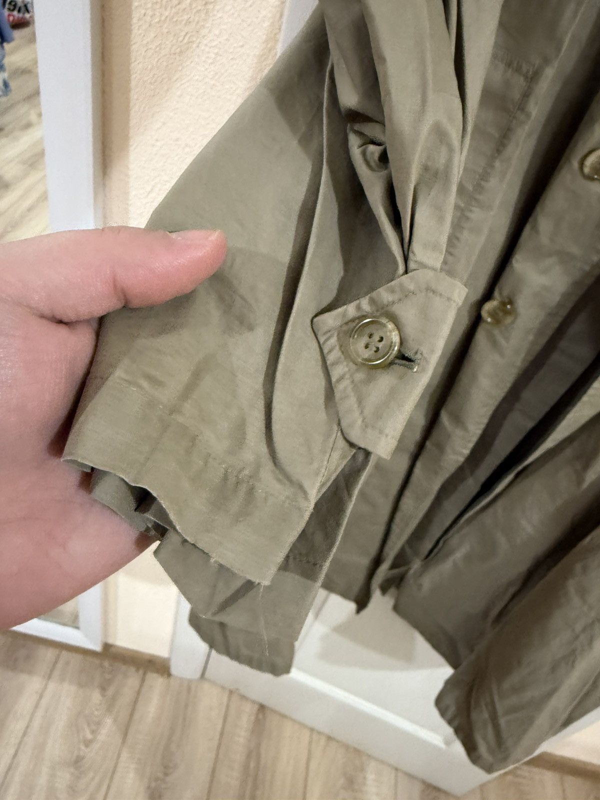 Burberry Very nice Size US M / EU 48-50 / 2 - 2 Thumbnail
