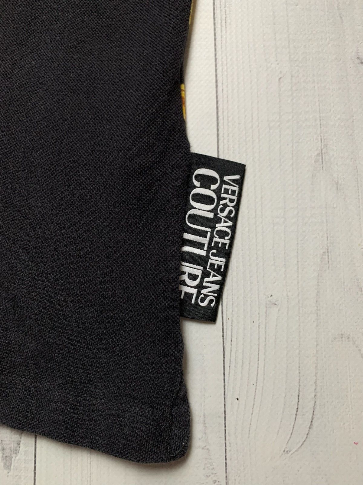 Vintage Vintage Versace jeans Couture polo size L logo Size US L / EU 52-54 / 3 - 6 Thumbnail