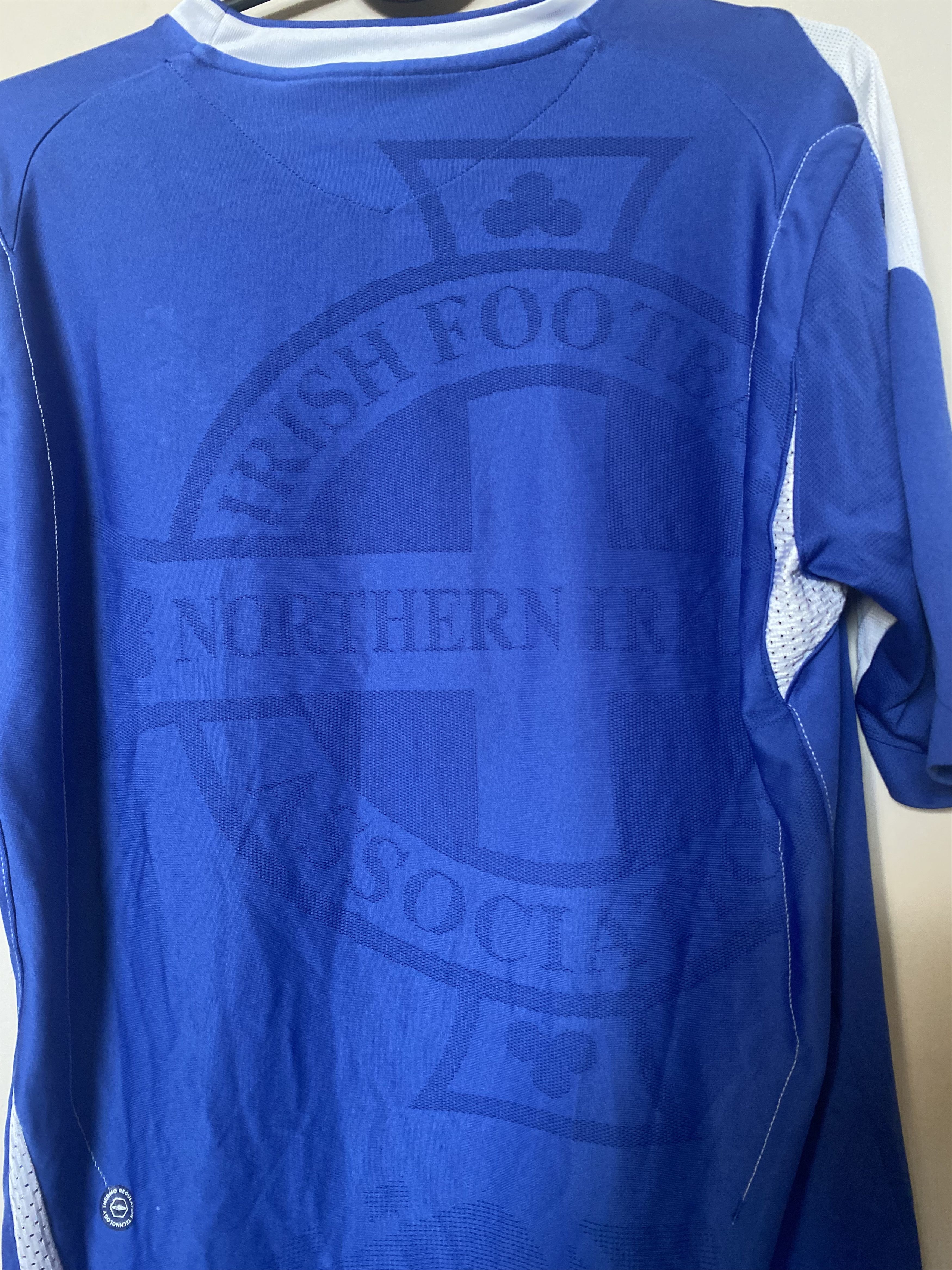 Umbro Vintage NORTHERN IRELAND - 2006 - M/L - Umbro - UNIQUE Size US L / EU 52-54 / 3 - 5 Thumbnail