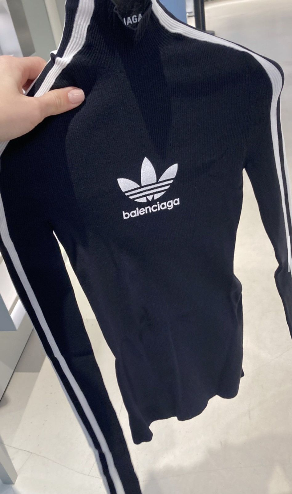 ワンピース Adidas X Balenciaga Dresses reon0704様専用 新品 BALENCIAGA×adidas ミニドレス - メルカリ