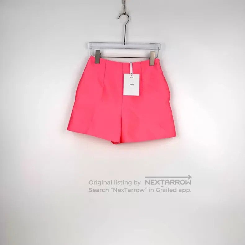 Dior Dior Fluorescent pink solid color shorts Size 42" / US 20 - 3 Thumbnail