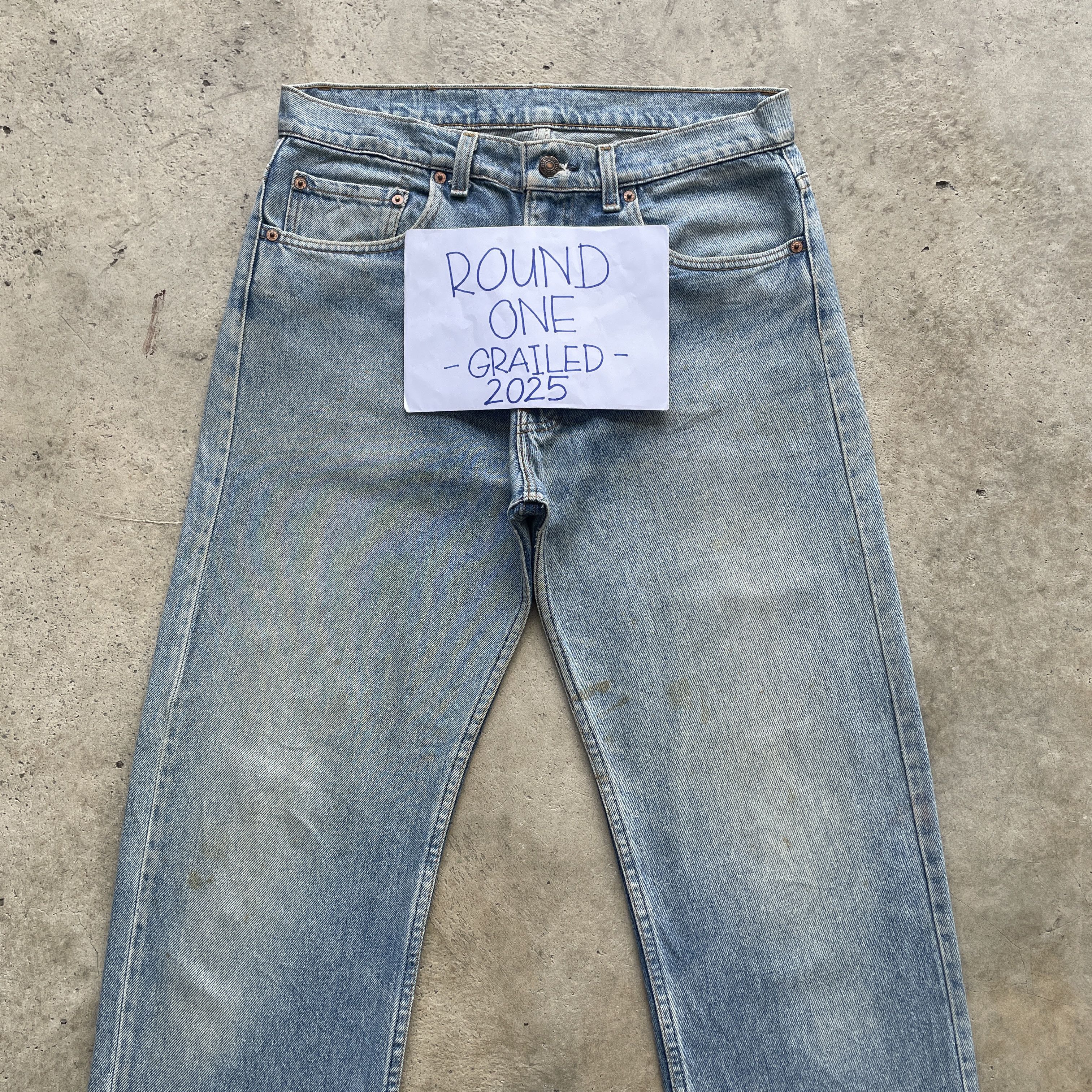 Levi's Vintage Clothing 1990s VINTAGE LEVI’S 505 MADE IN USA JEANS FADED PANTS Size US 33 - 3 Thumbnail