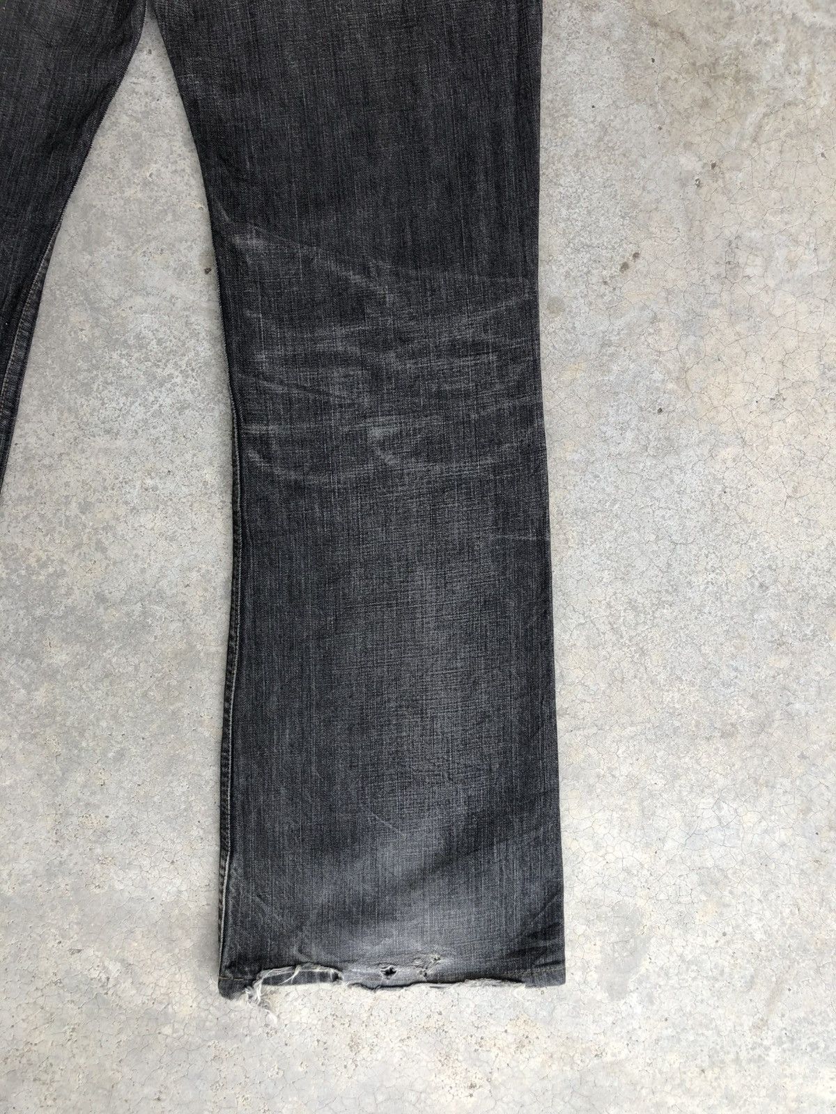 If Six Was Nine Y2k Levi’s 517 Flared Jeans Distressed Denim Size US 33 - 12 Thumbnail