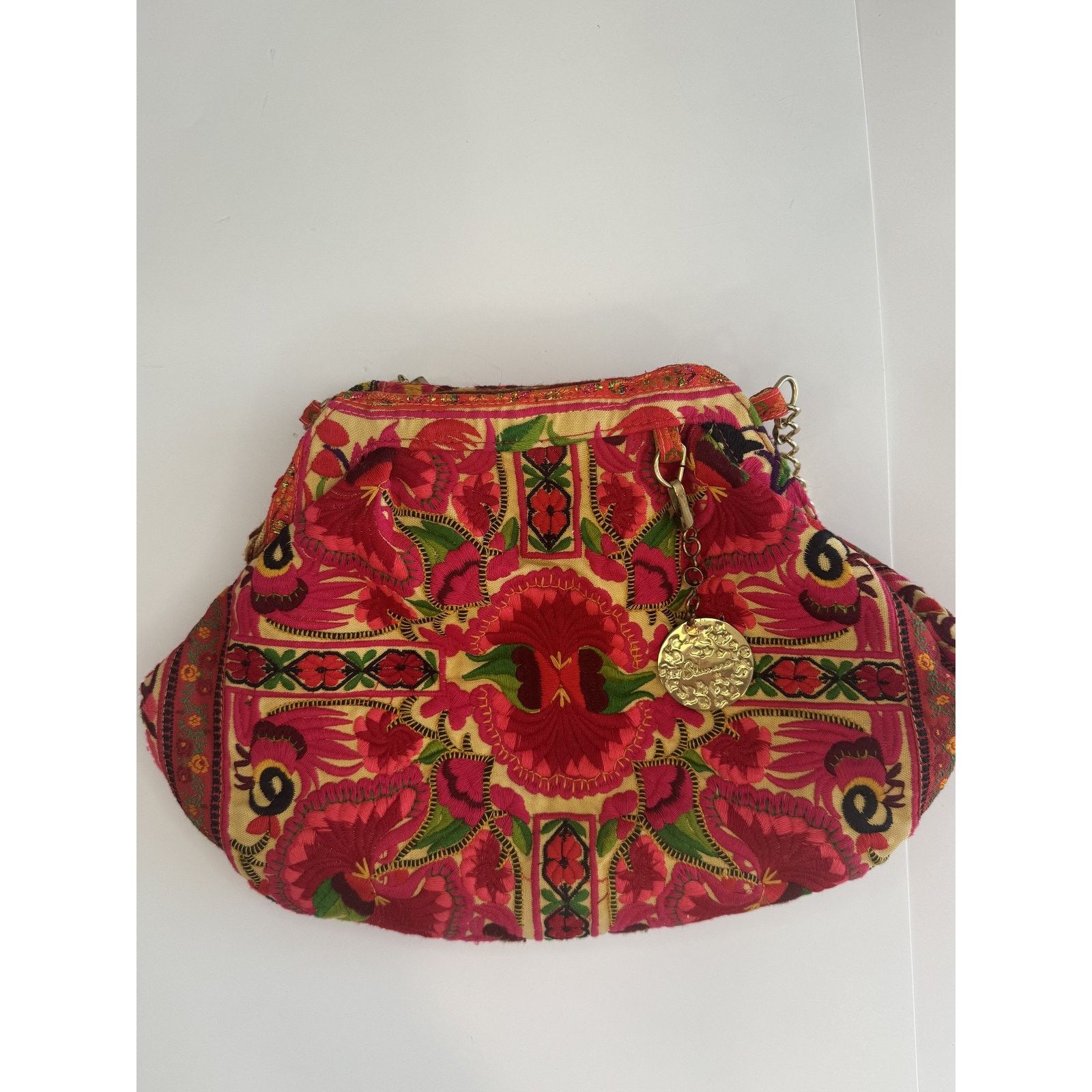 Tory Burch Blumera Clutch Pink Red Embroidered Floral Gold Chain Purse Size ONE SIZE - 1 Thumbnail